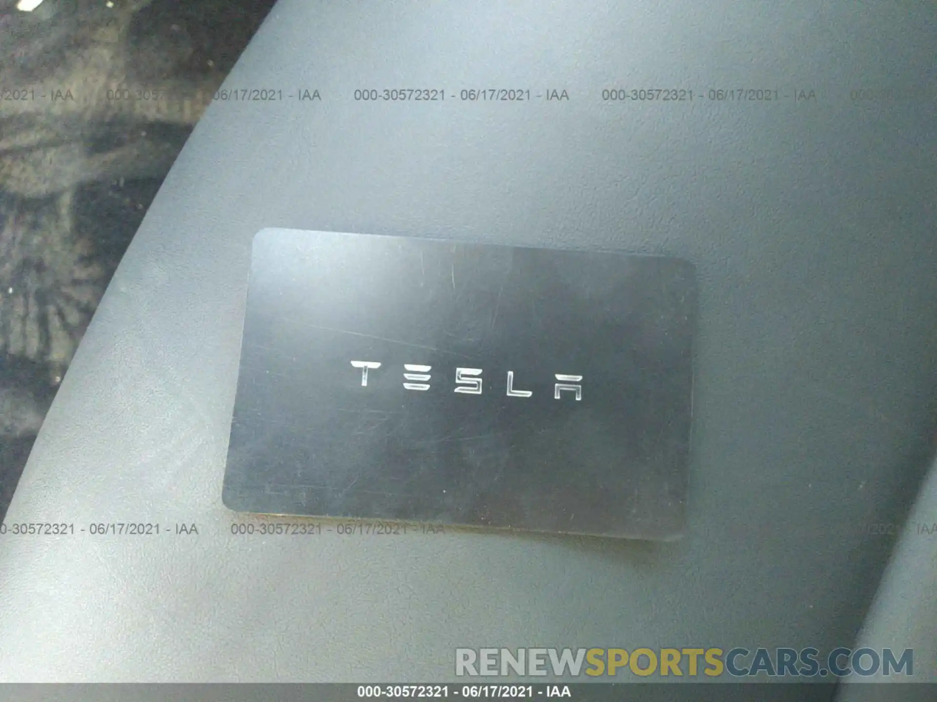 11 Photograph of a damaged car 5YJYGDEE5MF124850 TESLA MODEL Y 2021