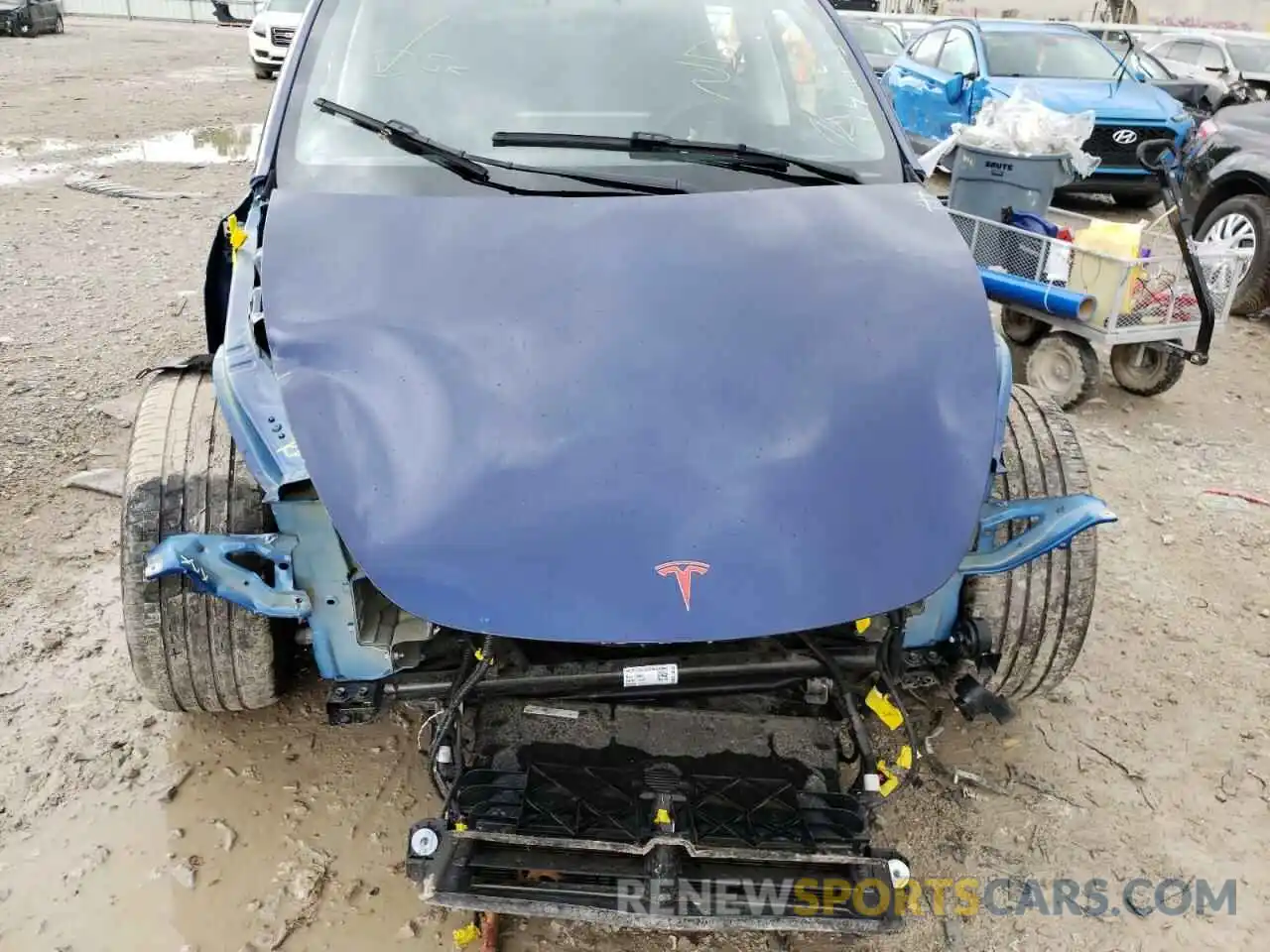 9 Photograph of a damaged car 5YJYGDEE5MF143253 TESLA MODEL Y 2021