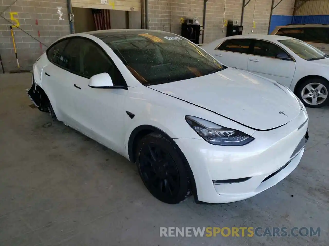 1 Фотография поврежденного автомобиля 5YJYGDEE5MF175779 TESLA MODEL Y 2021