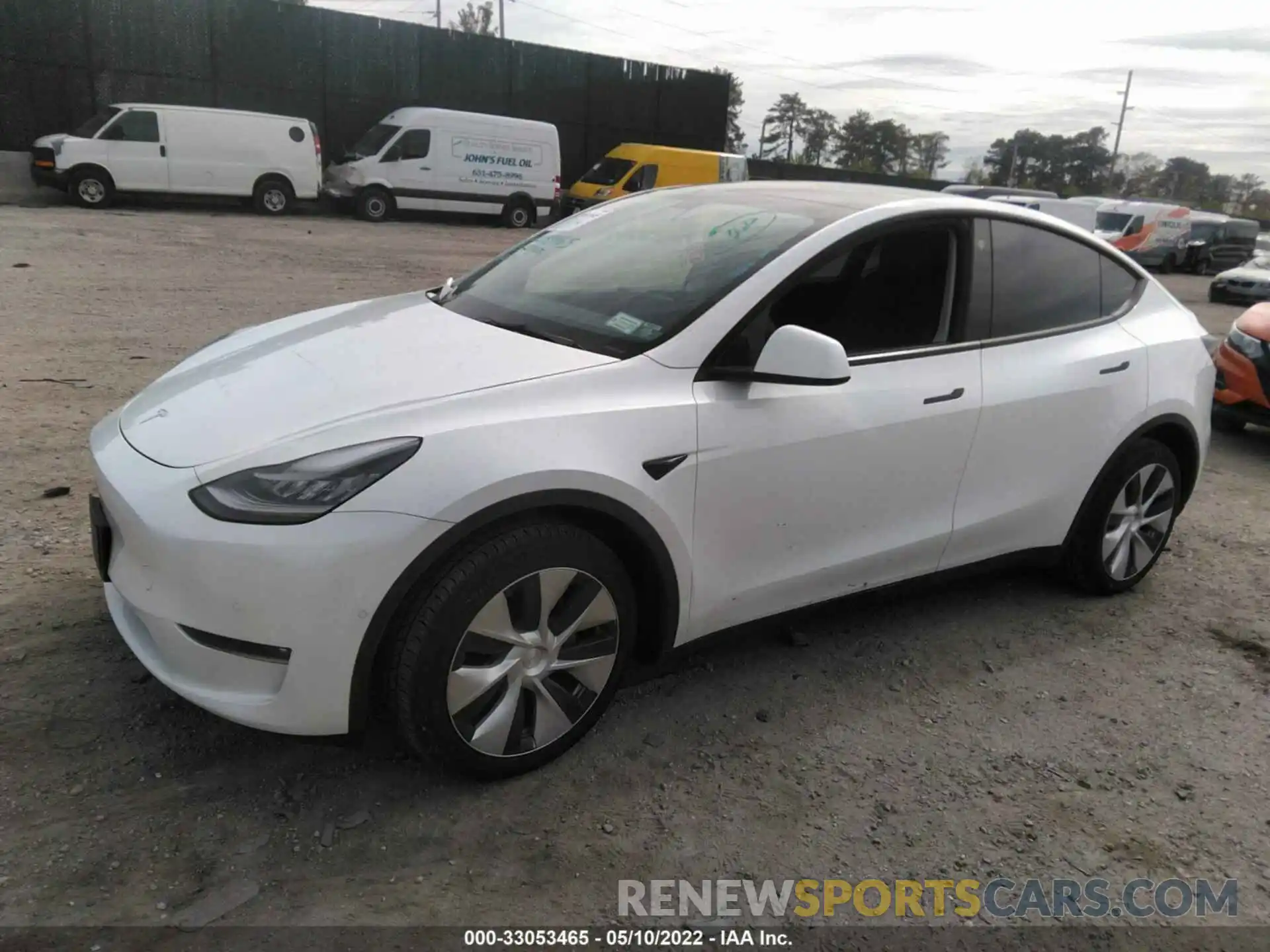 2 Photograph of a damaged car 5YJYGDEE5MF181288 TESLA MODEL Y 2021