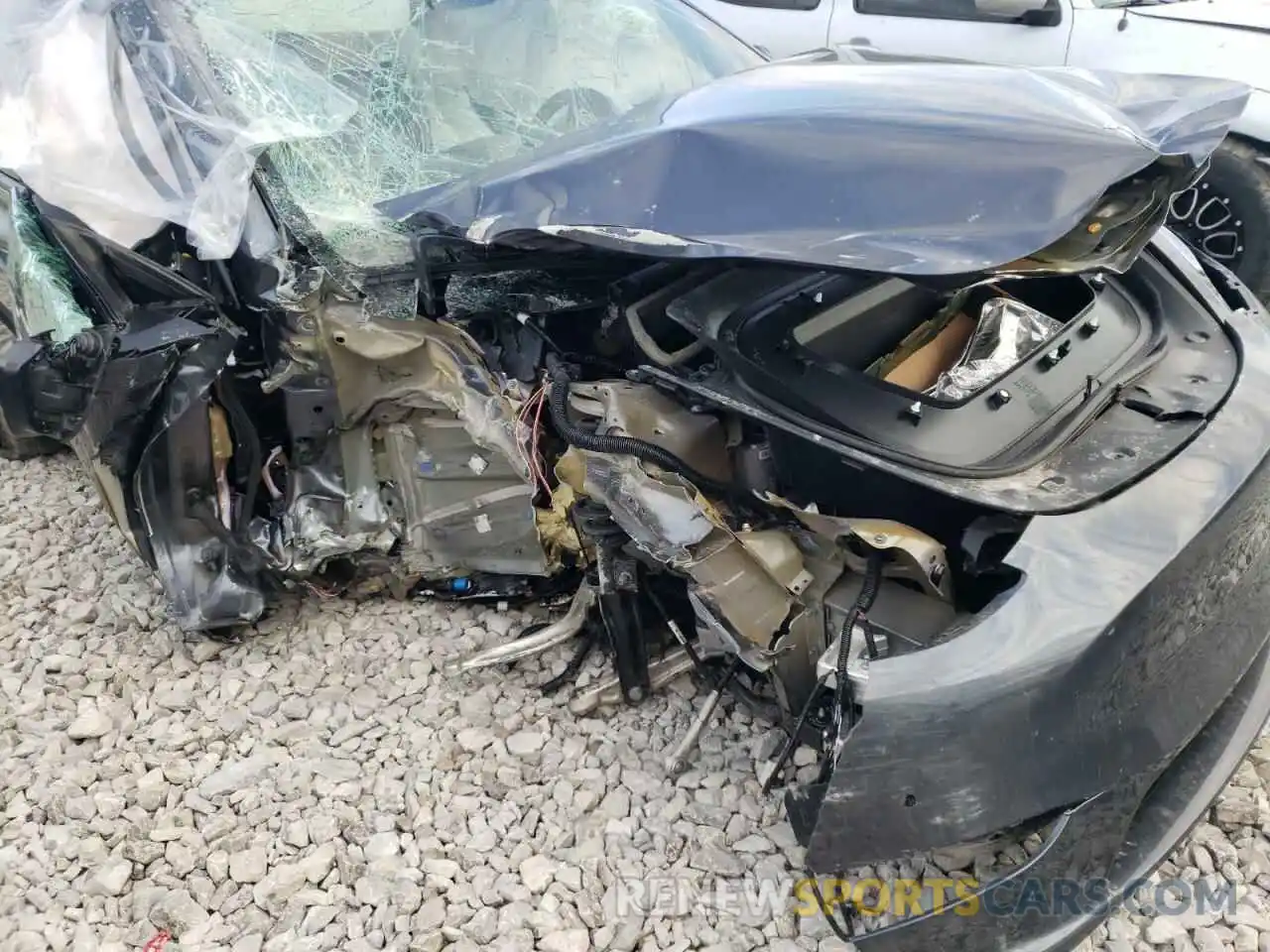 9 Photograph of a damaged car 5YJYGDEE5MF192565 TESLA MODEL Y 2021