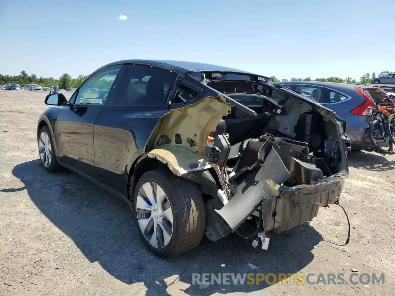 3 Photograph of a damaged car 5YJYGDEE5MF196342 TESLA MODEL Y 2021