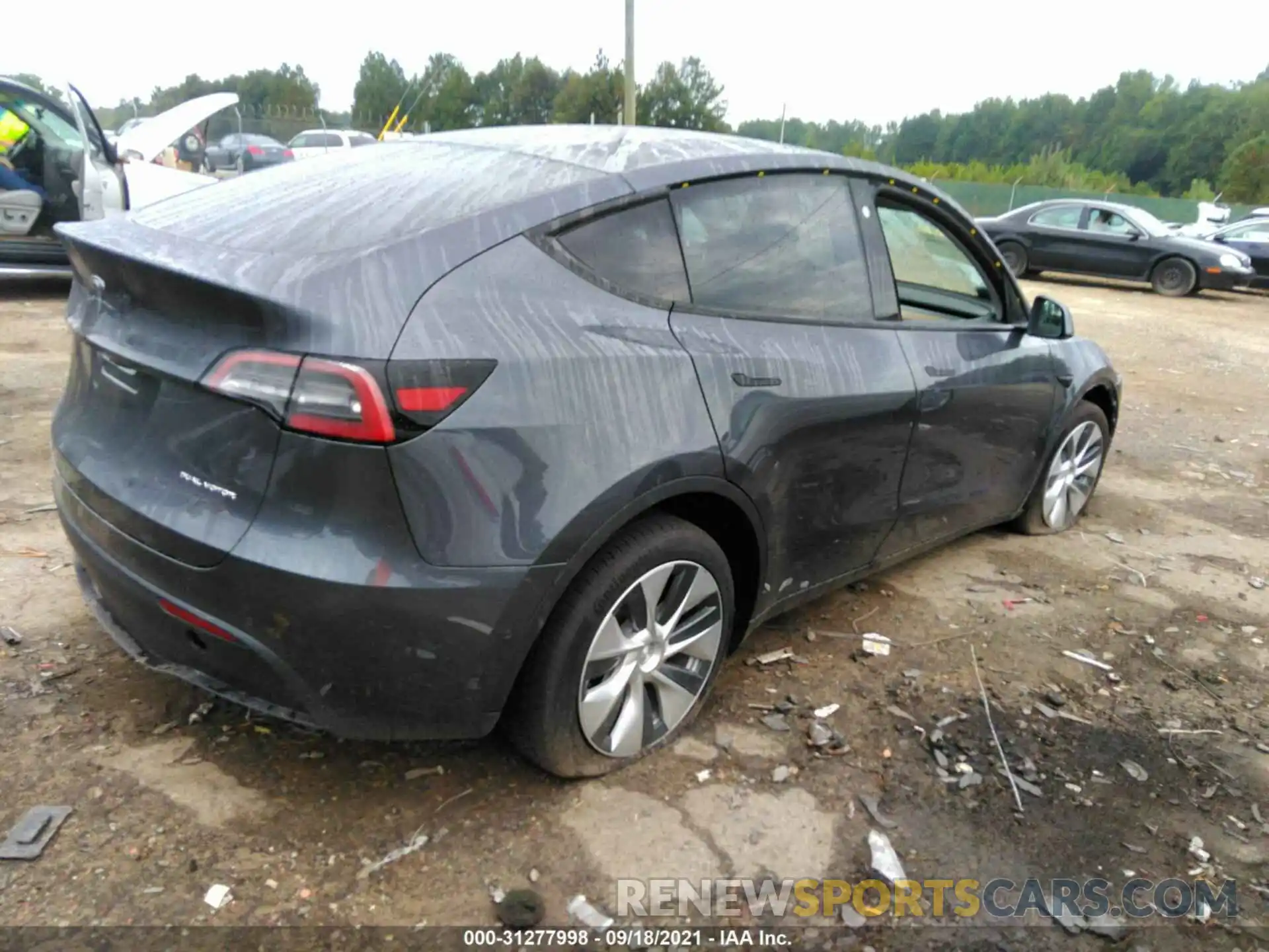 4 Фотография поврежденного автомобиля 5YJYGDEE5MF200969 TESLA MODEL Y 2021