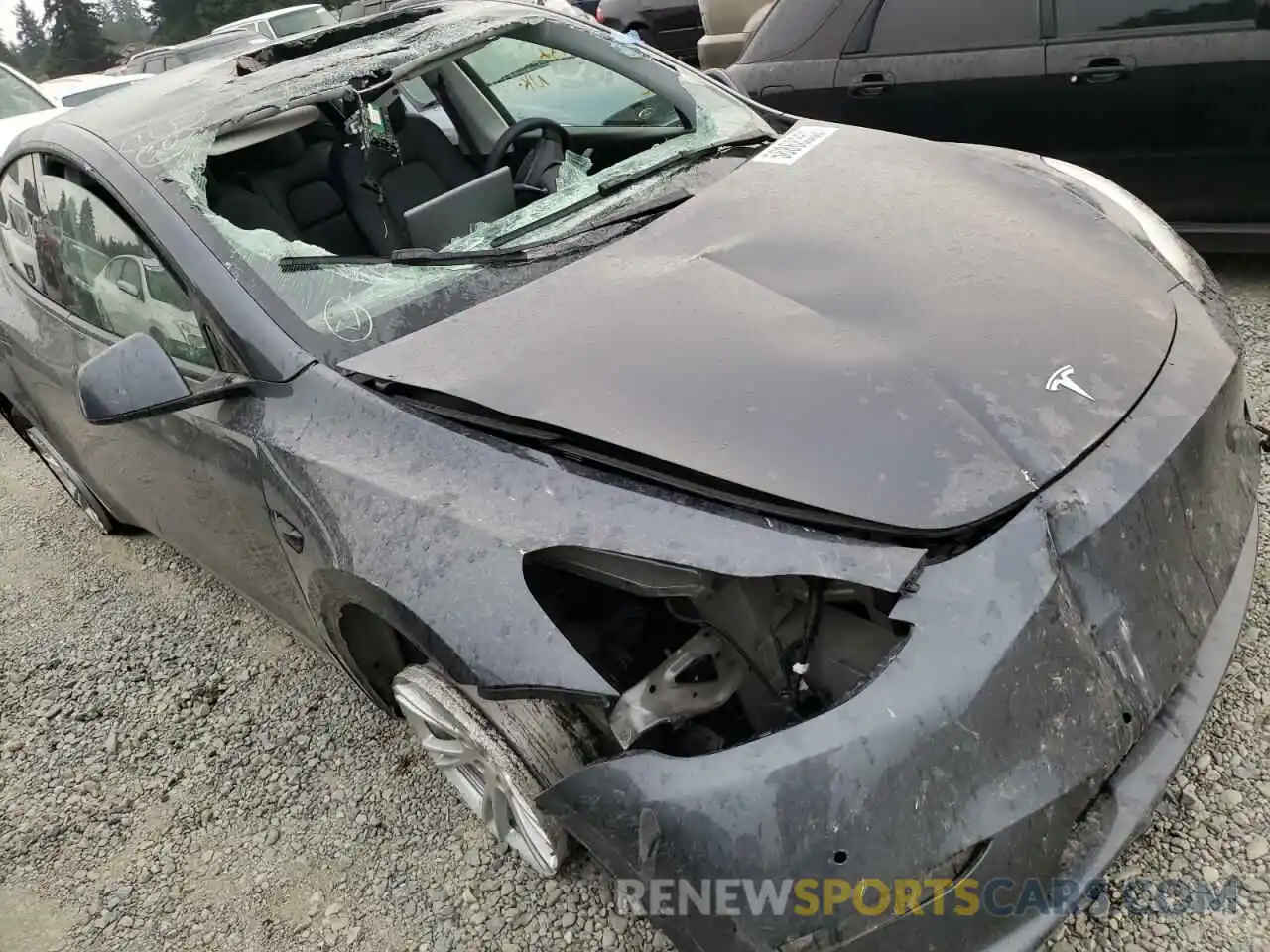 9 Photograph of a damaged car 5YJYGDEE5MF207291 TESLA MODEL Y 2021