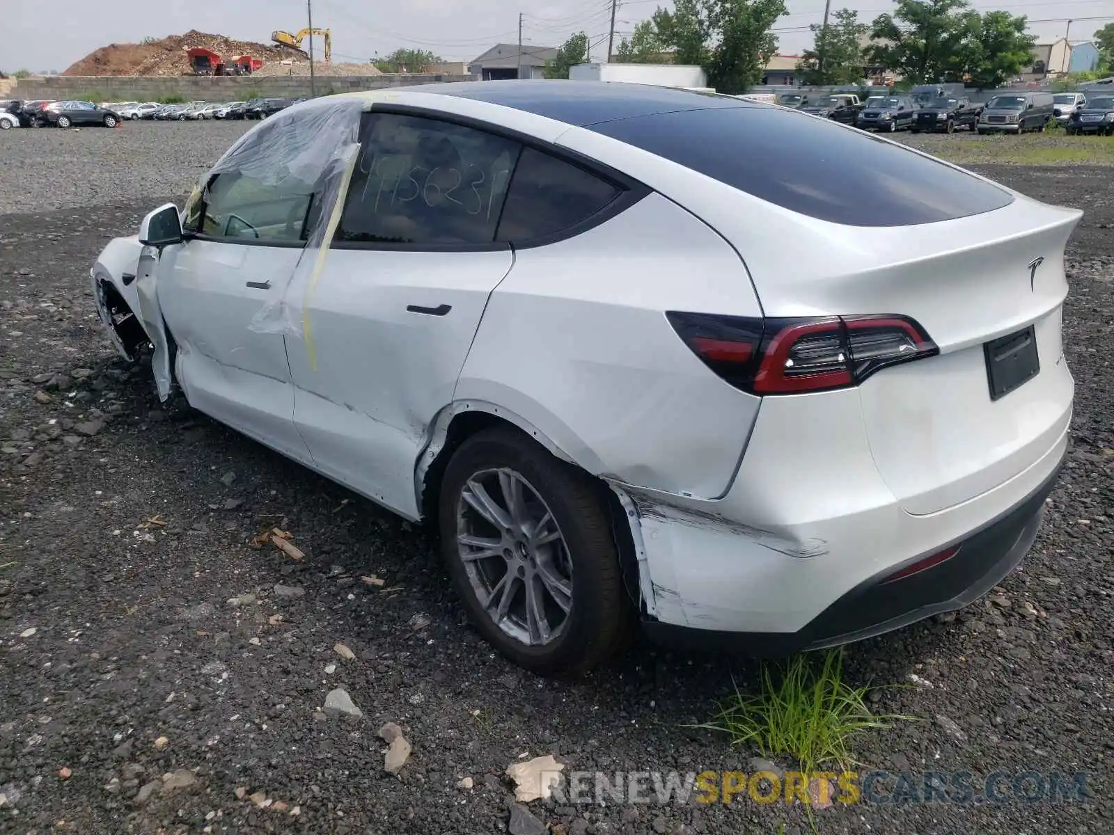 3 Фотография поврежденного автомобиля 5YJYGDEE5MF207761 TESLA MODEL Y 2021