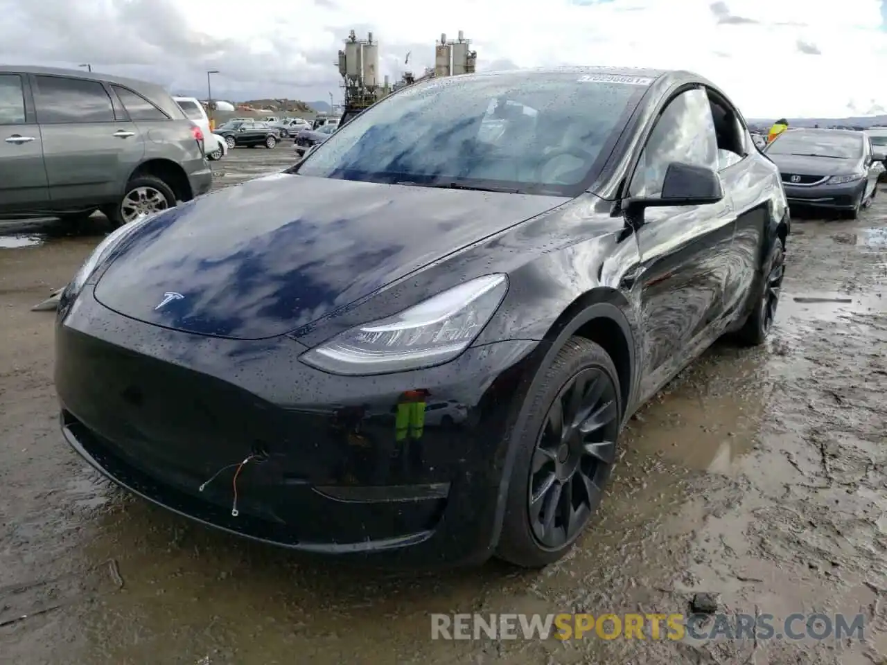 2 Photograph of a damaged car 5YJYGDEE5MF216475 TESLA MODEL Y 2021