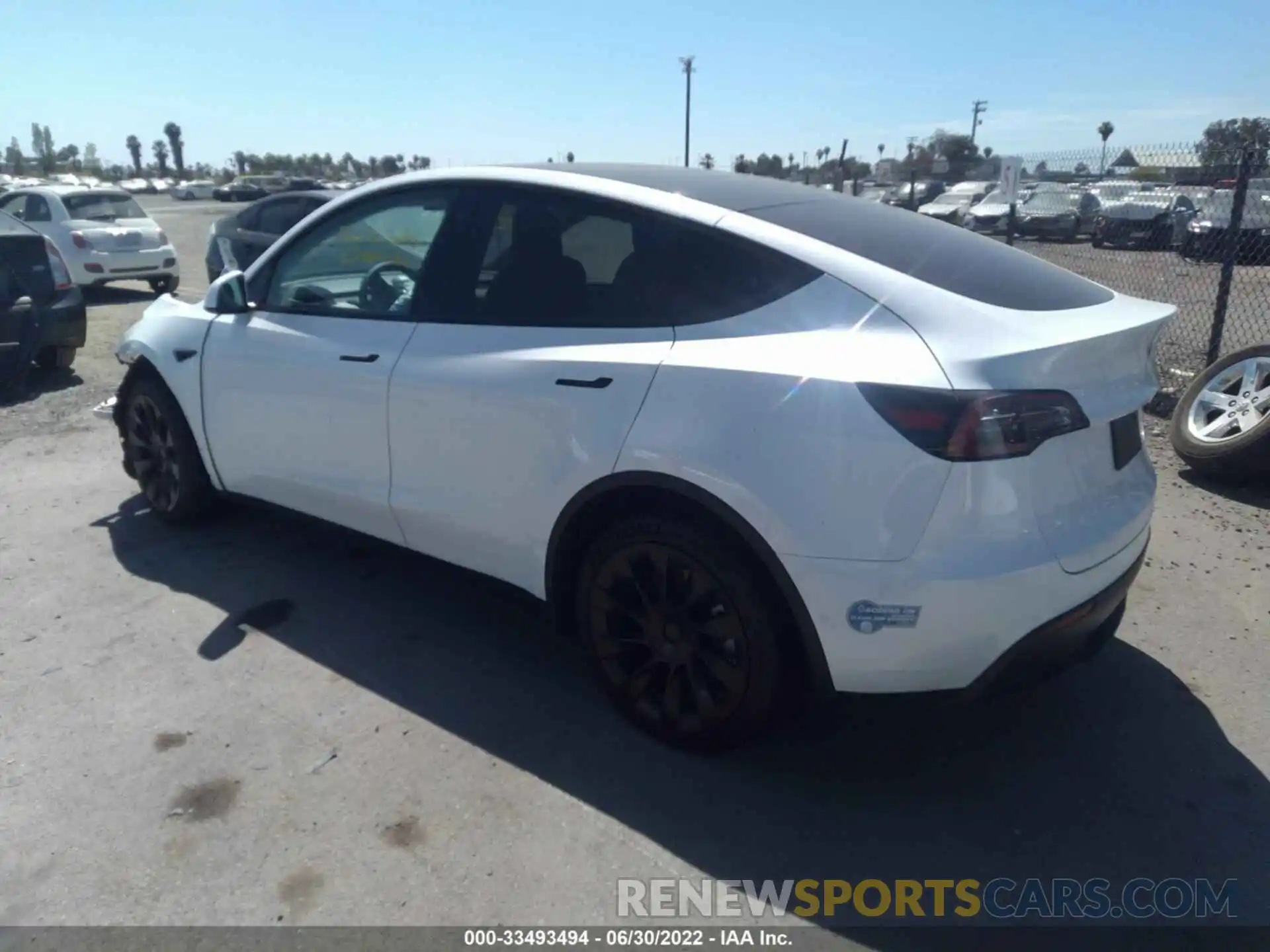 3 Photograph of a damaged car 5YJYGDEE5MF222700 TESLA MODEL Y 2021