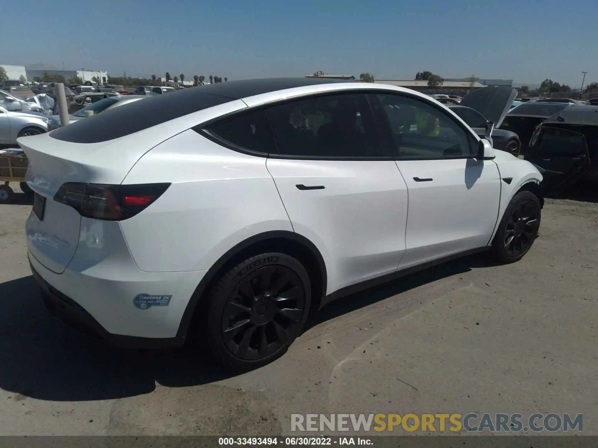 4 Фотография поврежденного автомобиля 5YJYGDEE5MF222700 TESLA MODEL Y 2021