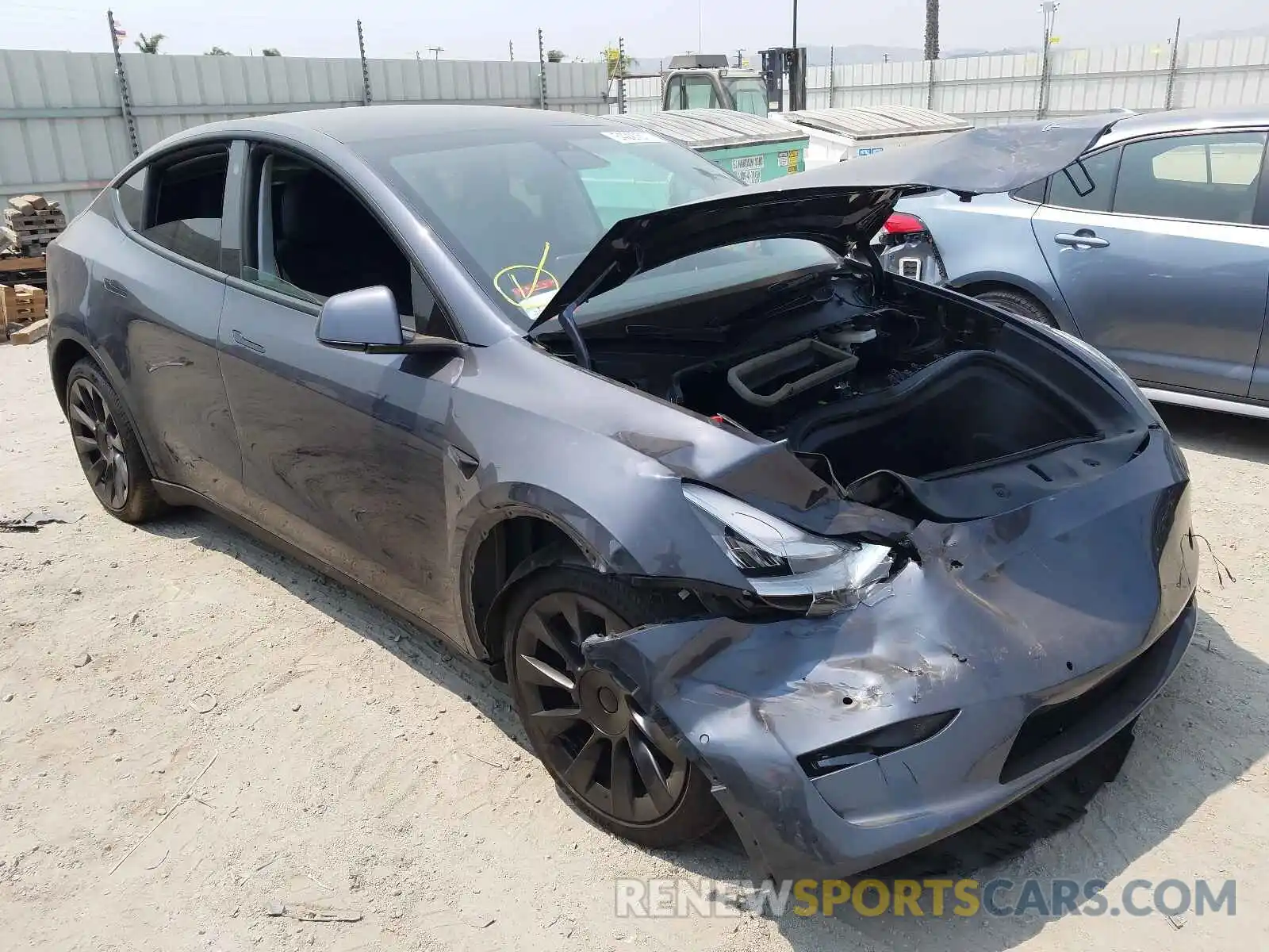 1 Photograph of a damaged car 5YJYGDEE5MF222843 TESLA MODEL Y 2021