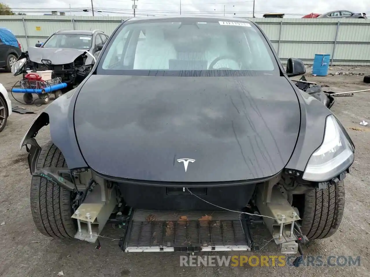 5 Photograph of a damaged car 5YJYGDEE5MF228786 TESLA MODEL Y 2021