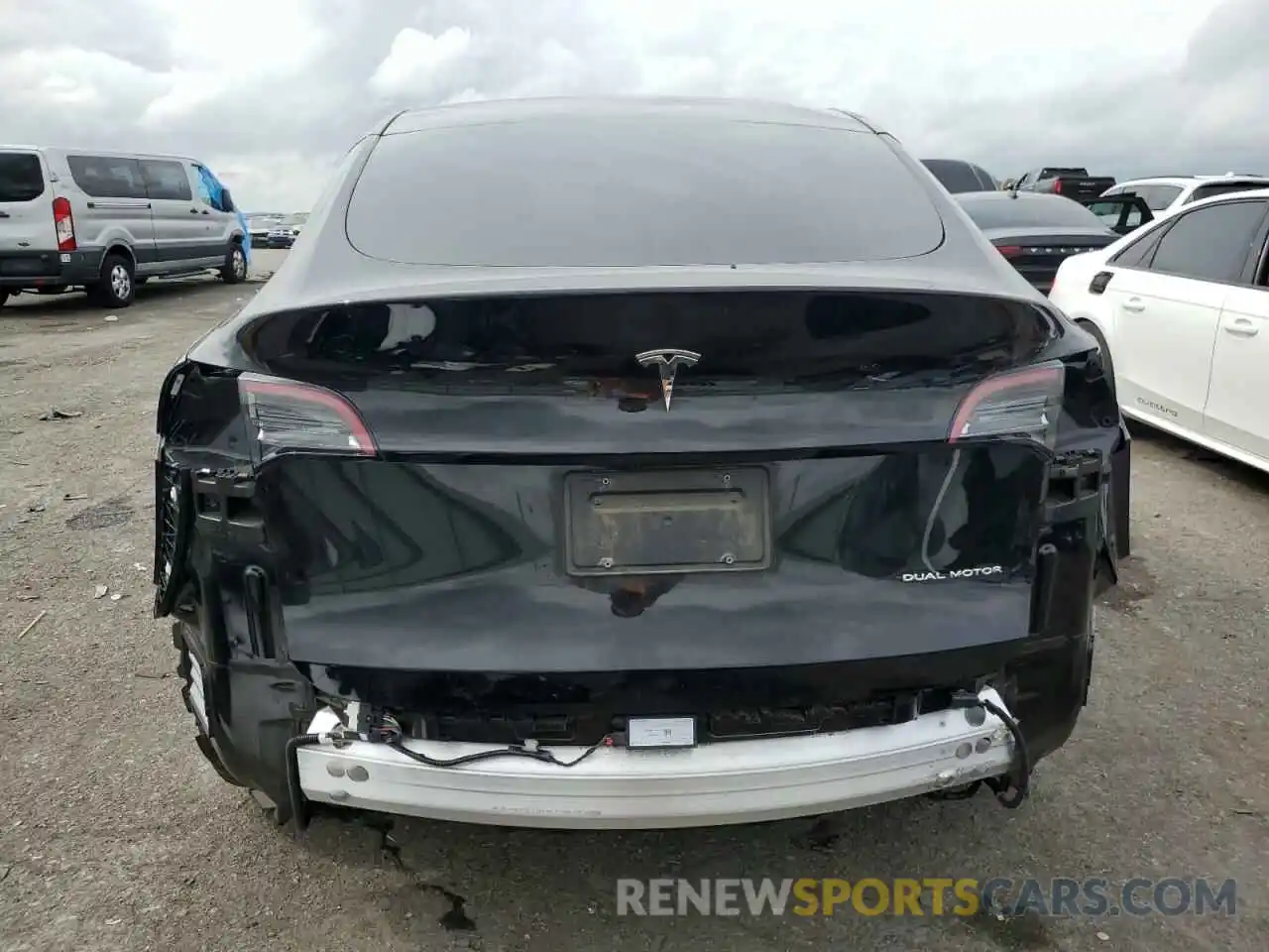 6 Photograph of a damaged car 5YJYGDEE5MF228786 TESLA MODEL Y 2021