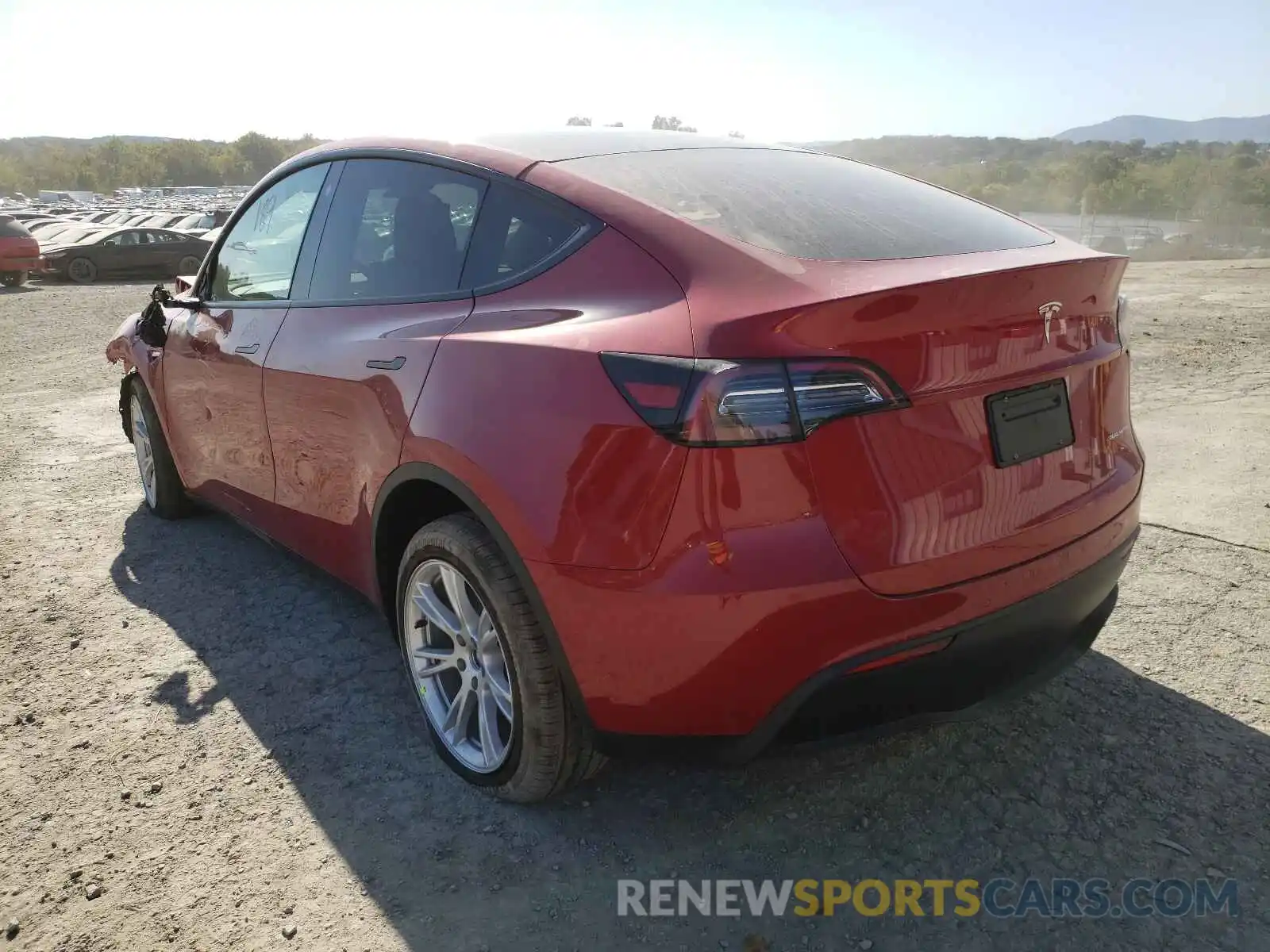 3 Photograph of a damaged car 5YJYGDEE5MF258161 TESLA MODEL Y 2021