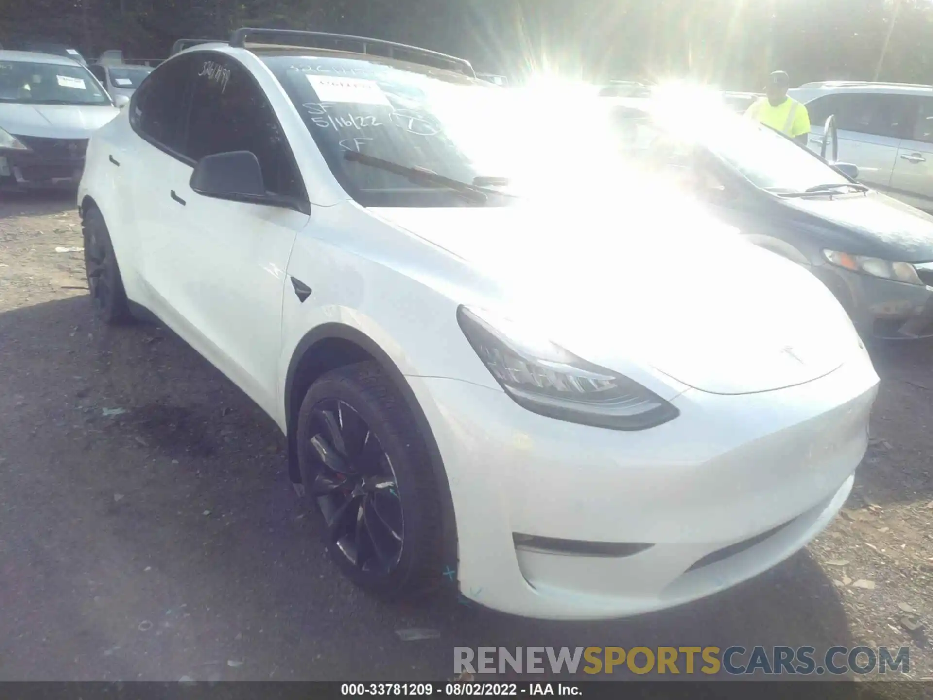 1 Photograph of a damaged car 5YJYGDEE5MF265353 TESLA MODEL Y 2021