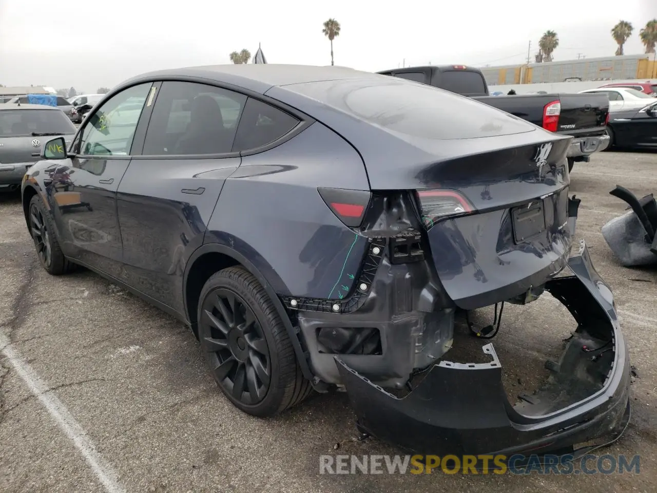 3 Photograph of a damaged car 5YJYGDEE5MF283741 TESLA MODEL Y 2021