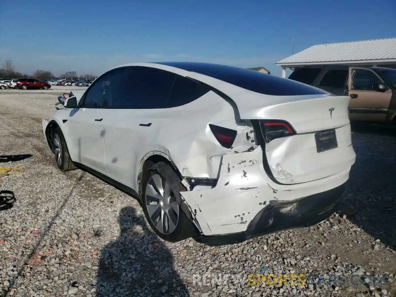 3 Photograph of a damaged car 5YJYGDEE6MF062830 TESLA MODEL Y 2021