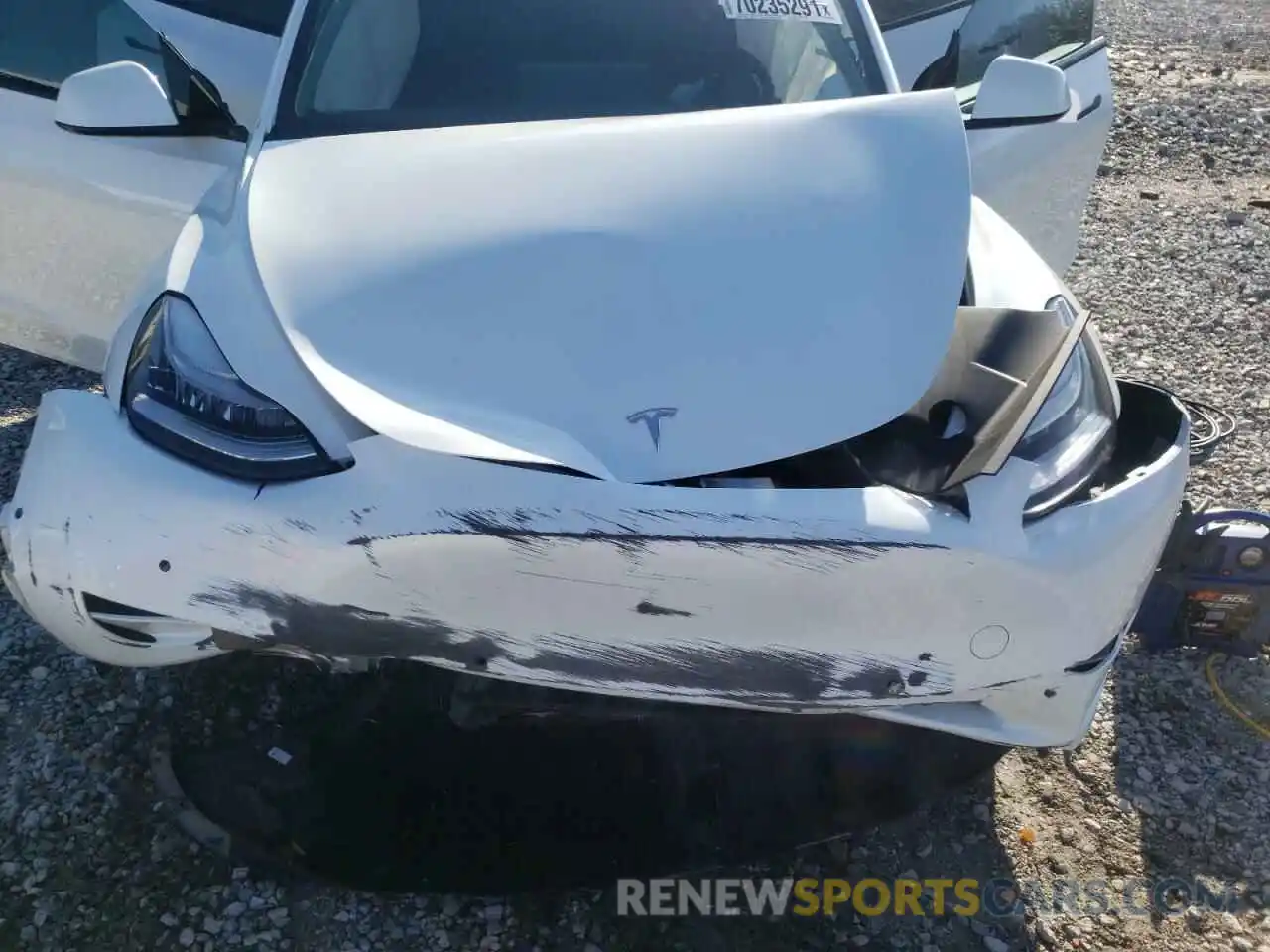 7 Photograph of a damaged car 5YJYGDEE6MF062830 TESLA MODEL Y 2021