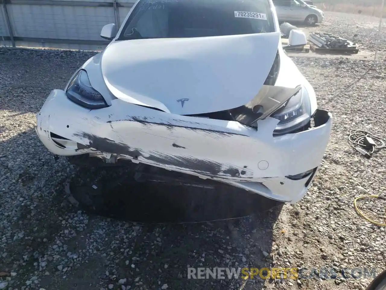 9 Photograph of a damaged car 5YJYGDEE6MF062830 TESLA MODEL Y 2021