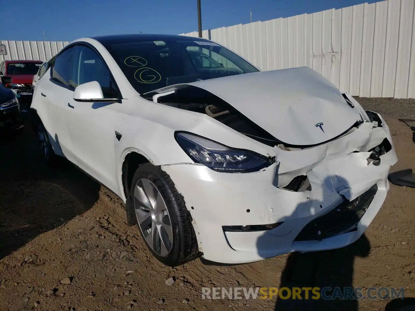 1 Photograph of a damaged car 5YJYGDEE6MF063086 TESLA MODEL Y 2021