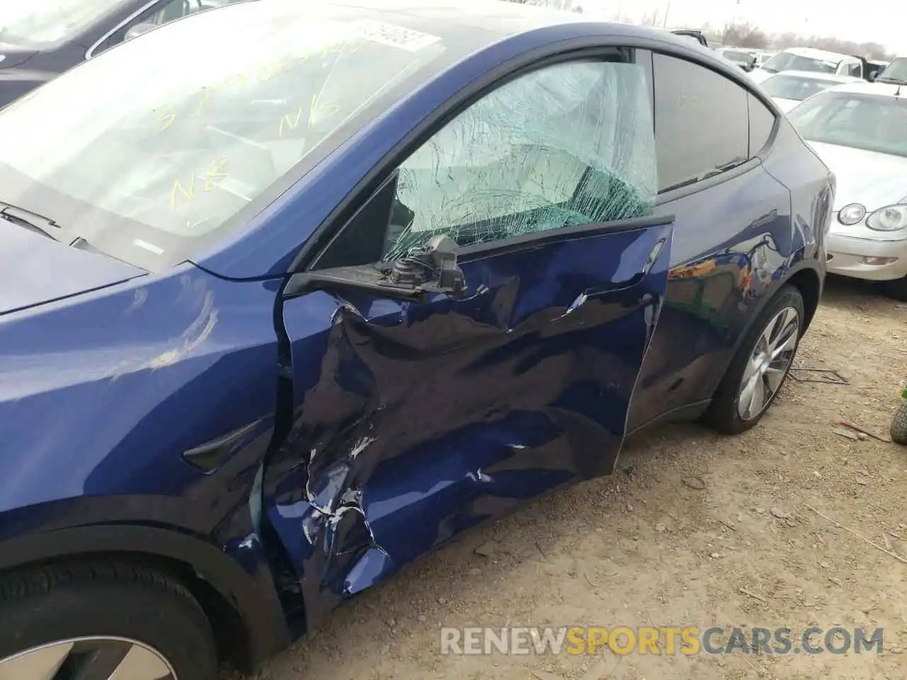 9 Photograph of a damaged car 5YJYGDEE6MF064366 TESLA MODEL Y 2021