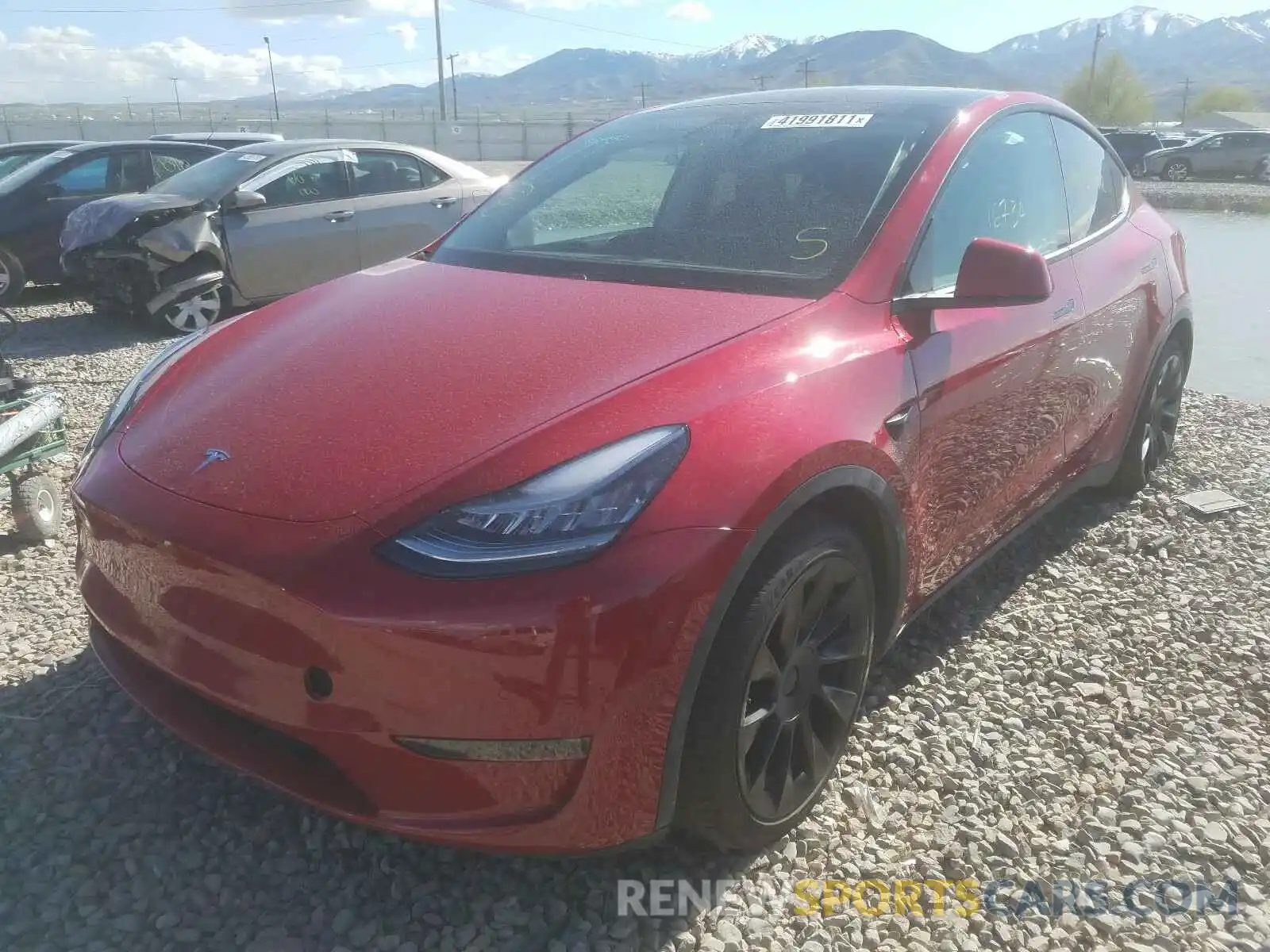 2 Photograph of a damaged car 5YJYGDEE6MF068482 TESLA MODEL Y 2021