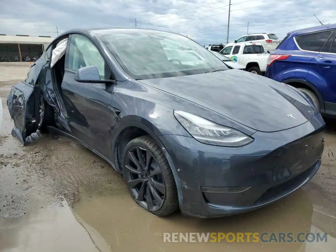 1 Photograph of a damaged car 5YJYGDEE6MF071057 TESLA MODEL Y 2021