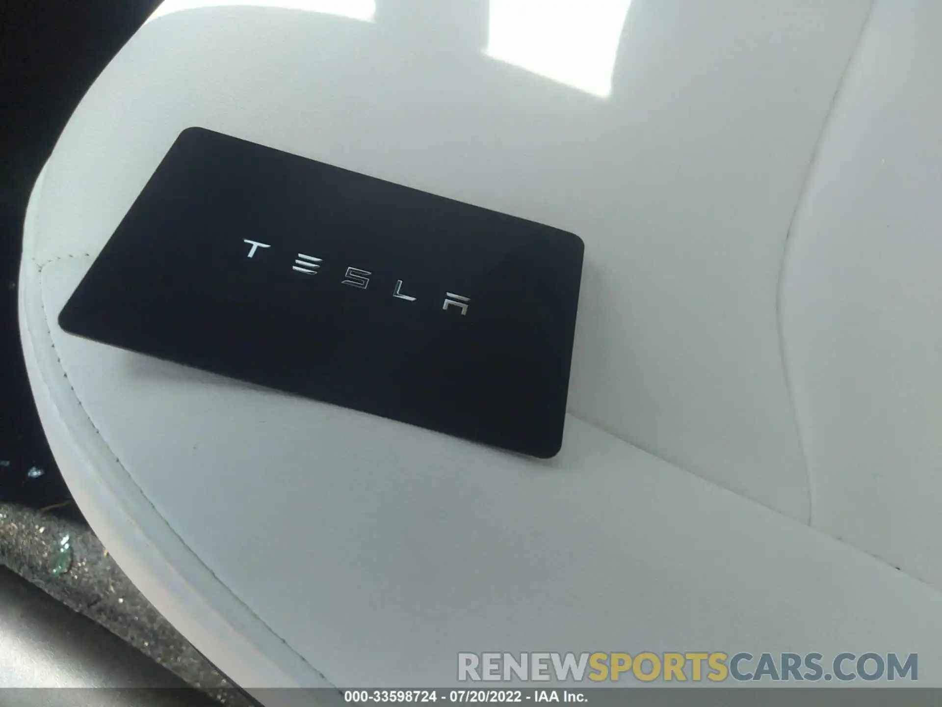 11 Photograph of a damaged car 5YJYGDEE6MF075920 TESLA MODEL Y 2021