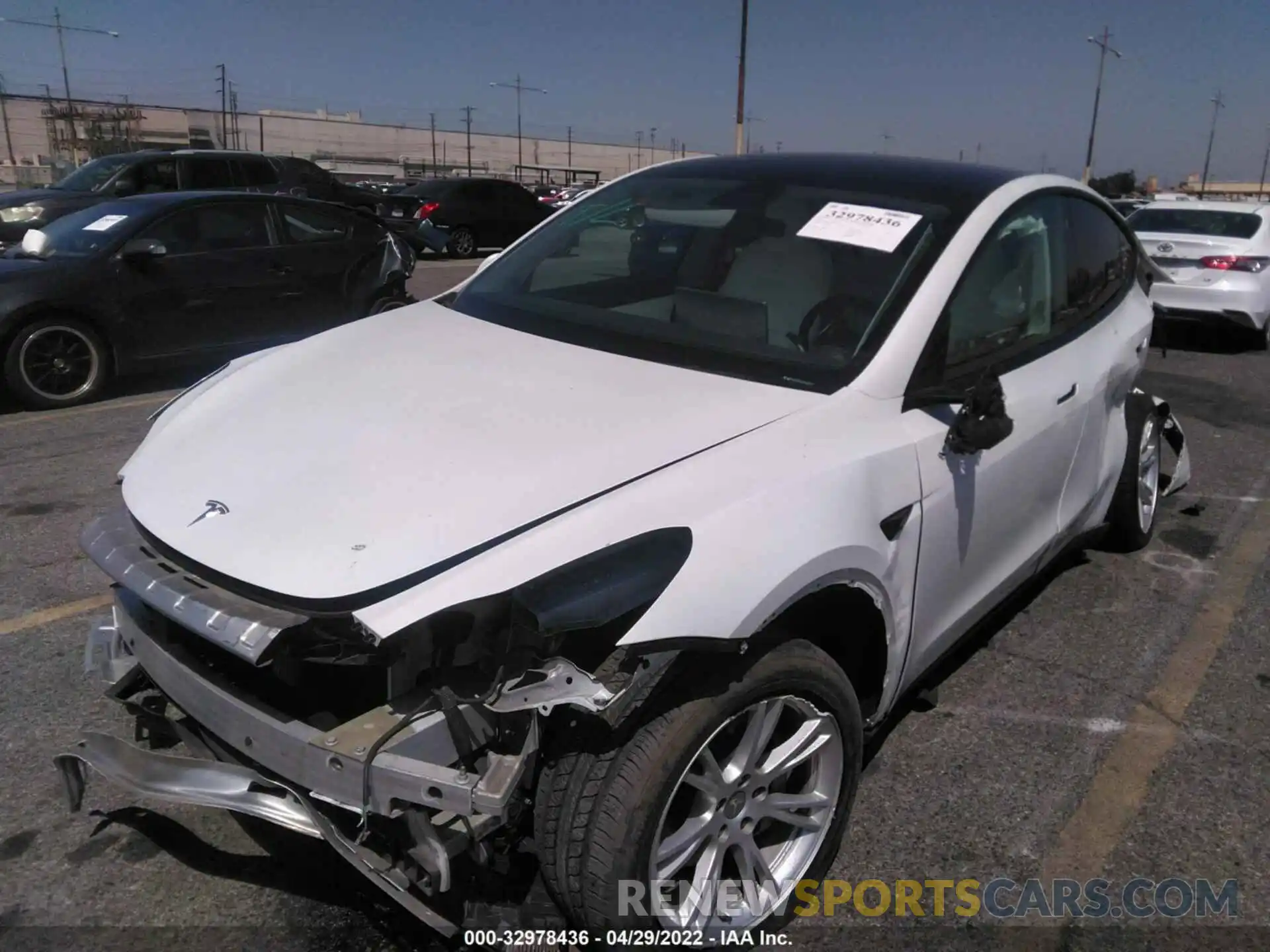 2 Photograph of a damaged car 5YJYGDEE6MF076128 TESLA MODEL Y 2021