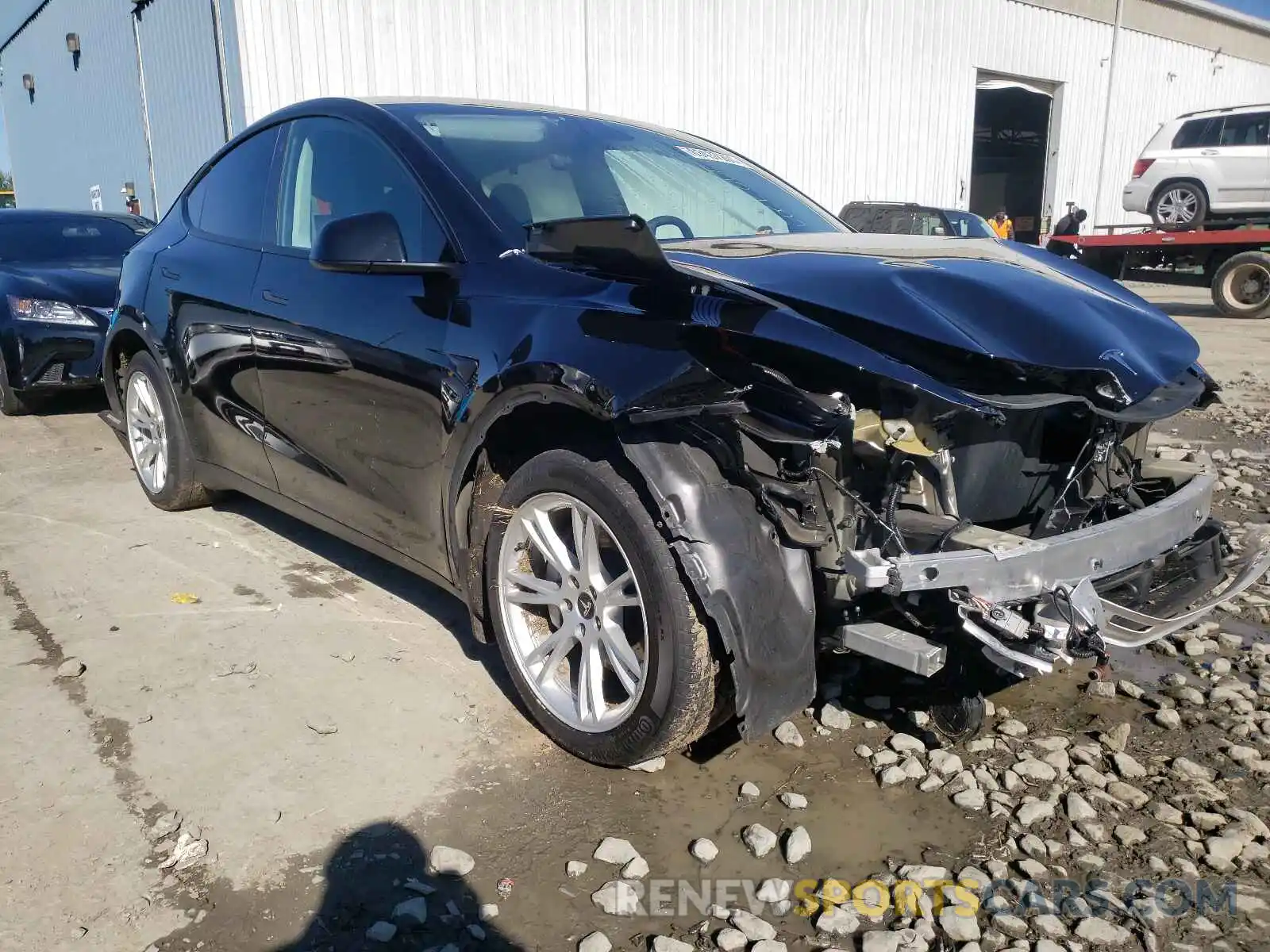 1 Photograph of a damaged car 5YJYGDEE6MF077120 TESLA MODEL Y 2021