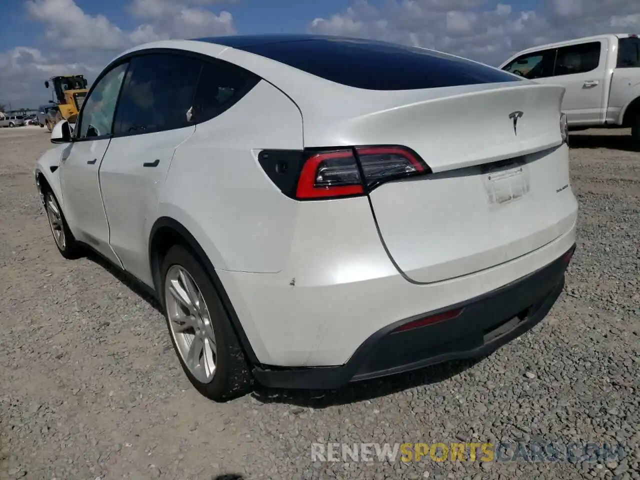 3 Photograph of a damaged car 5YJYGDEE6MF078395 TESLA MODEL Y 2021