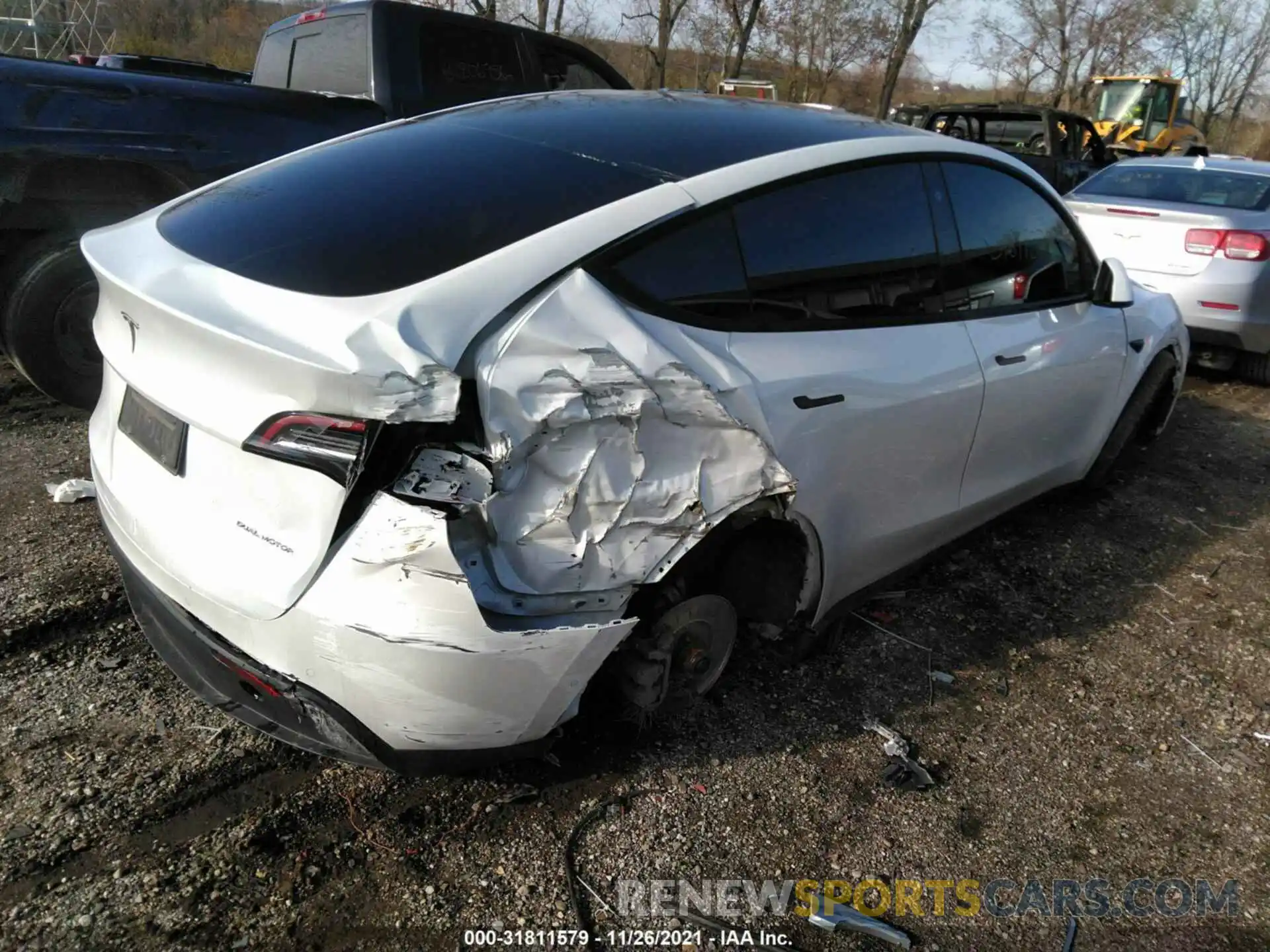 4 Photograph of a damaged car 5YJYGDEE6MF078798 TESLA MODEL Y 2021