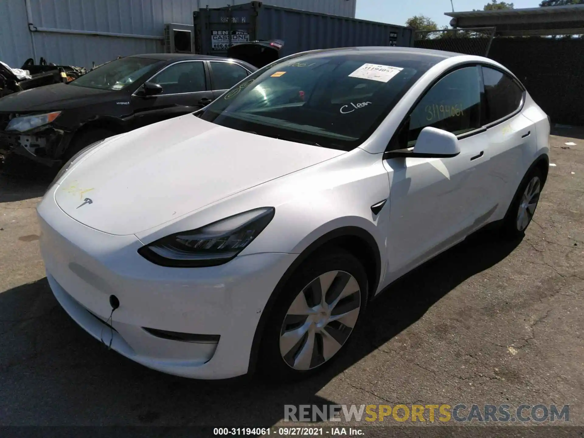 2 Photograph of a damaged car 5YJYGDEE6MF086304 TESLA MODEL Y 2021