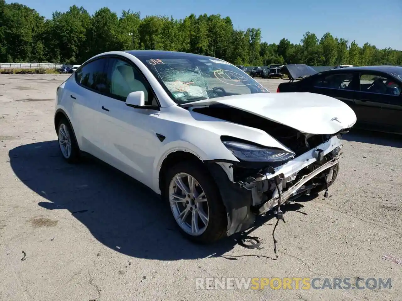 1 Photograph of a damaged car 5YJYGDEE6MF087176 TESLA MODEL Y 2021