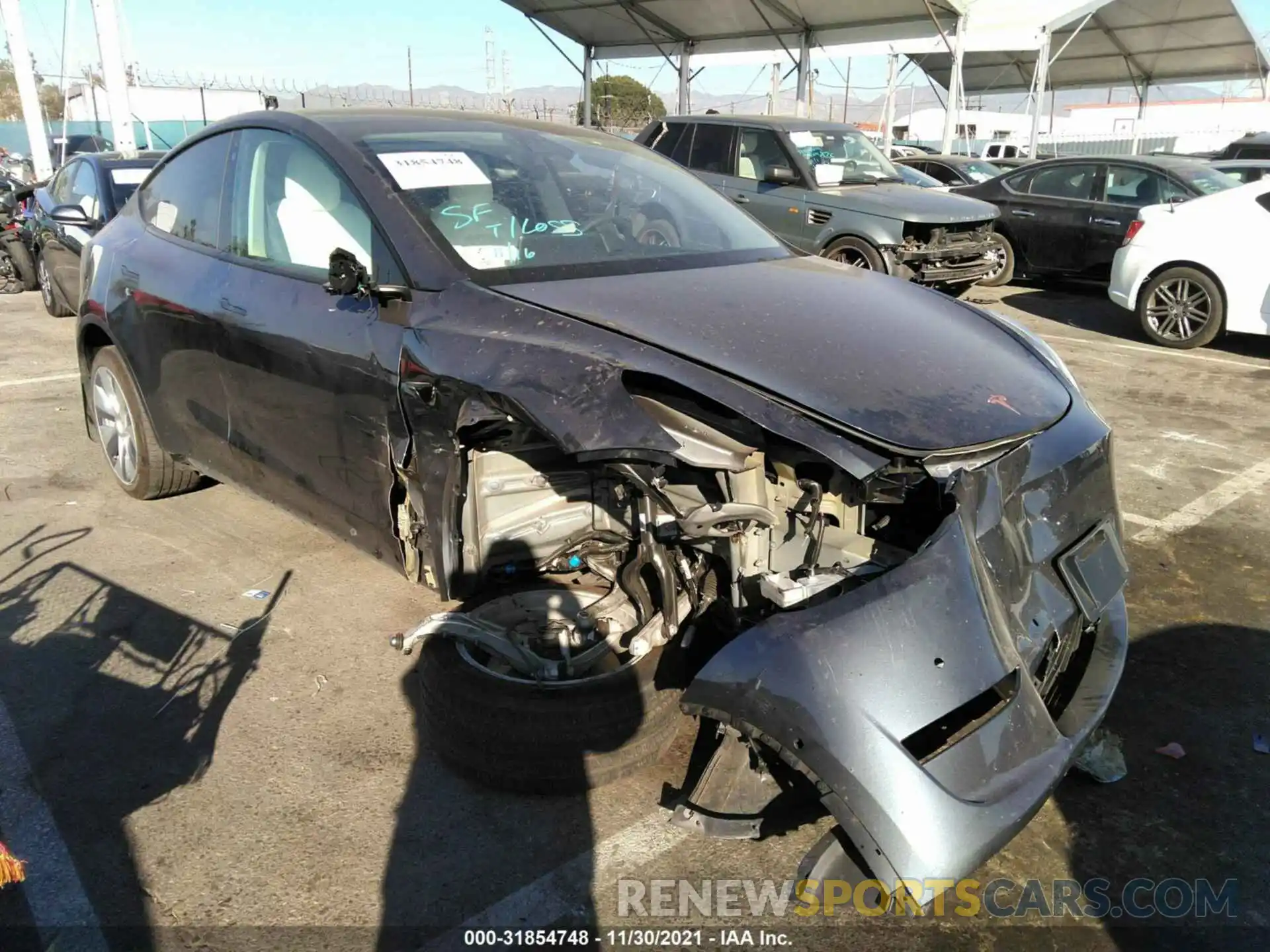 1 Photograph of a damaged car 5YJYGDEE6MF088697 TESLA MODEL Y 2021