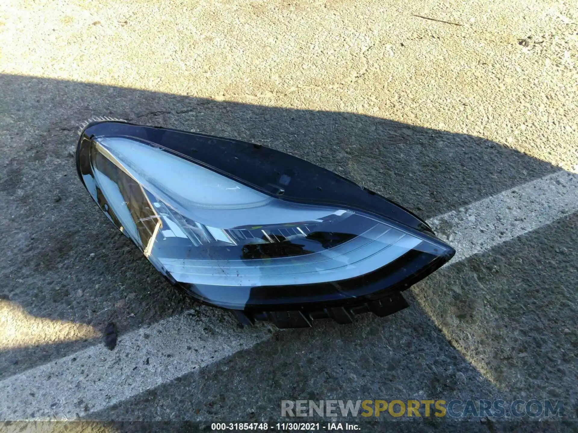 12 Photograph of a damaged car 5YJYGDEE6MF088697 TESLA MODEL Y 2021