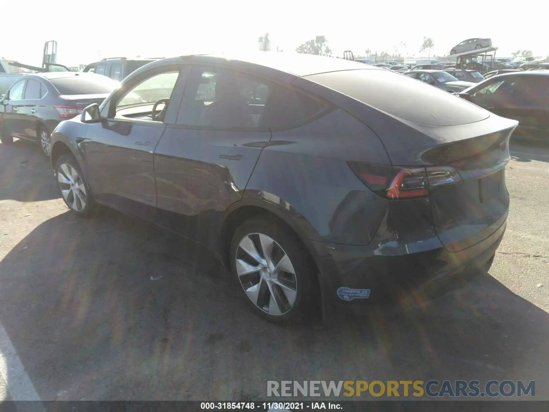 3 Photograph of a damaged car 5YJYGDEE6MF088697 TESLA MODEL Y 2021