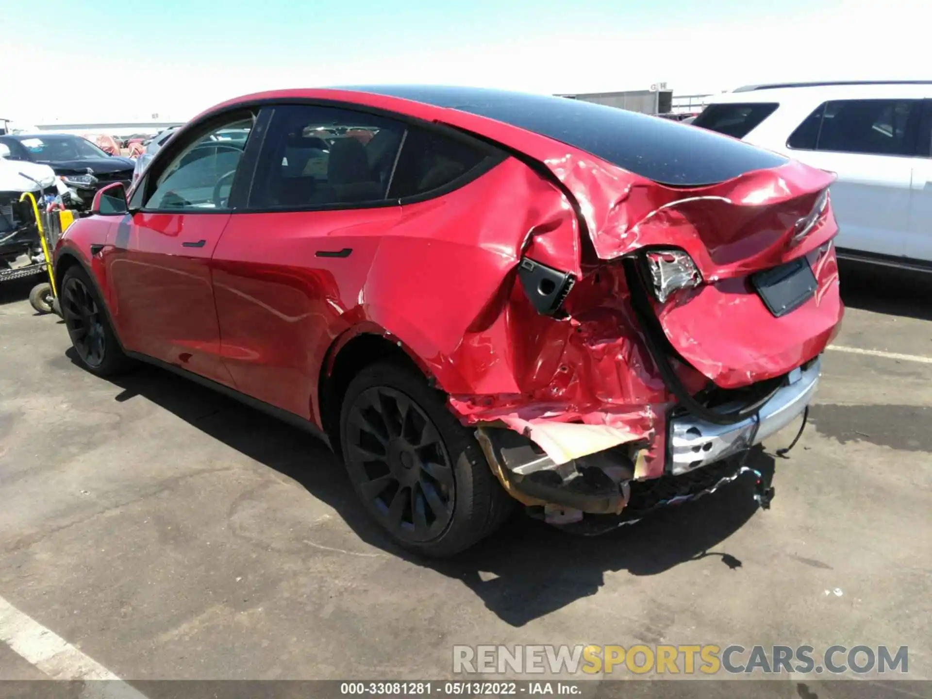 3 Photograph of a damaged car 5YJYGDEE6MF091938 TESLA MODEL Y 2021