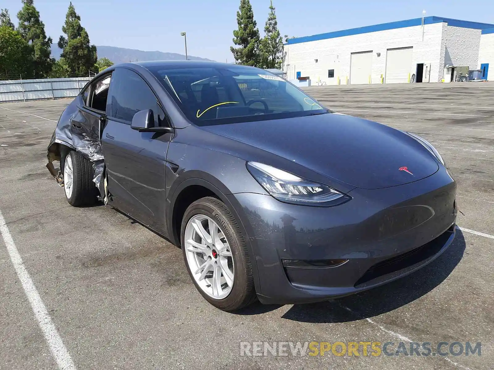 1 Photograph of a damaged car 5YJYGDEE6MF094225 TESLA MODEL Y 2021