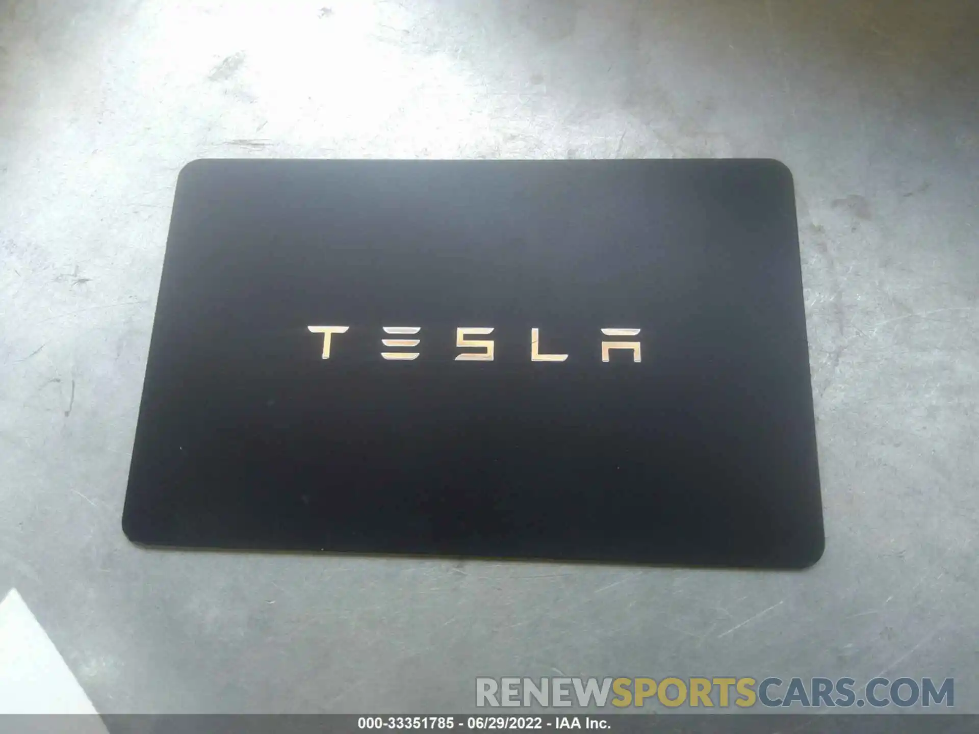 11 Photograph of a damaged car 5YJYGDEE6MF103425 TESLA MODEL Y 2021