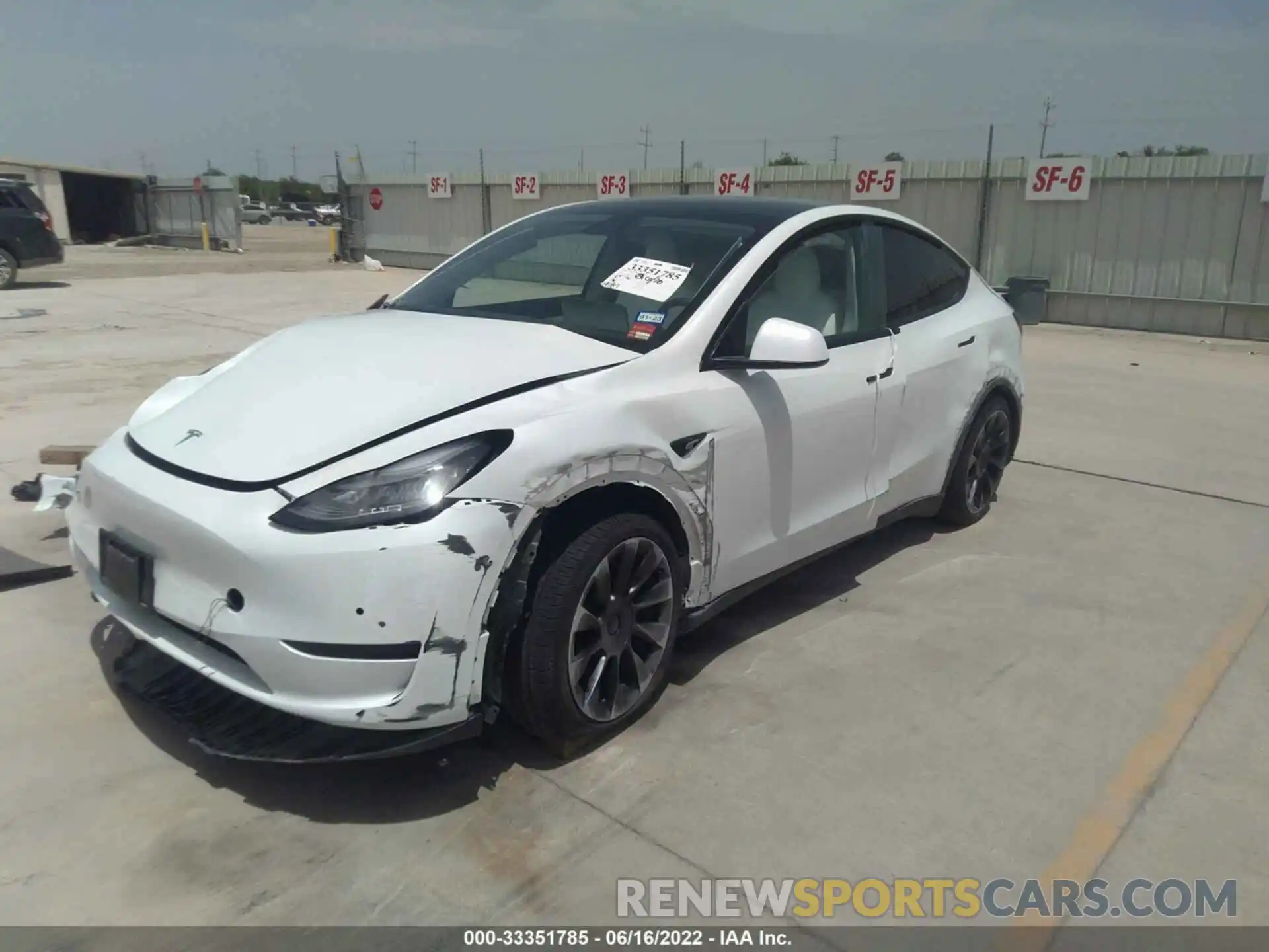 2 Photograph of a damaged car 5YJYGDEE6MF103425 TESLA MODEL Y 2021