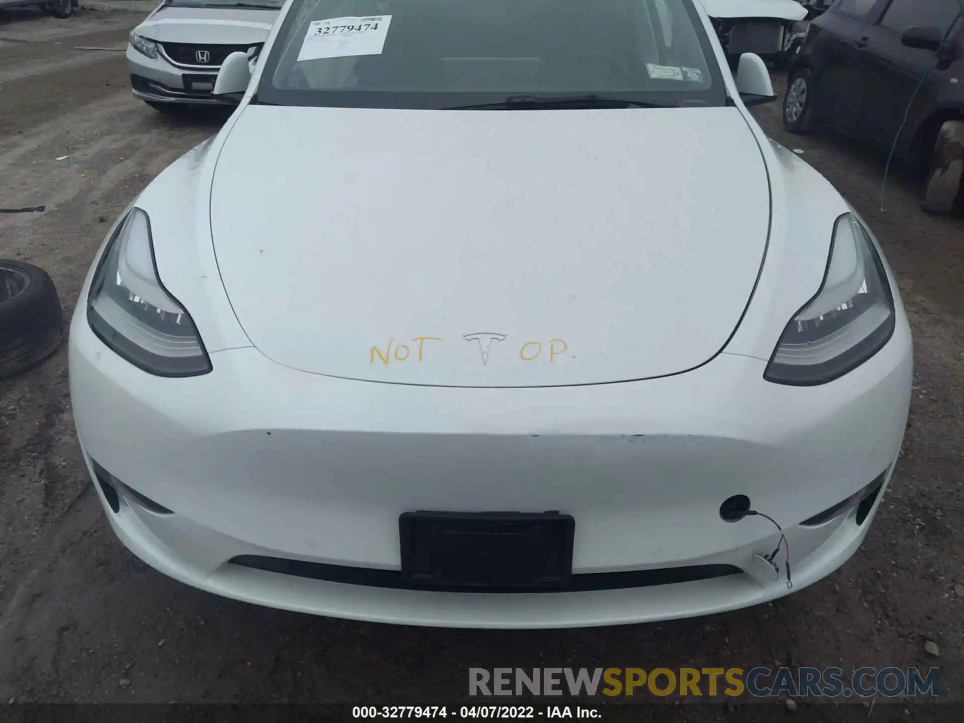 10 Photograph of a damaged car 5YJYGDEE6MF108222 TESLA MODEL Y 2021