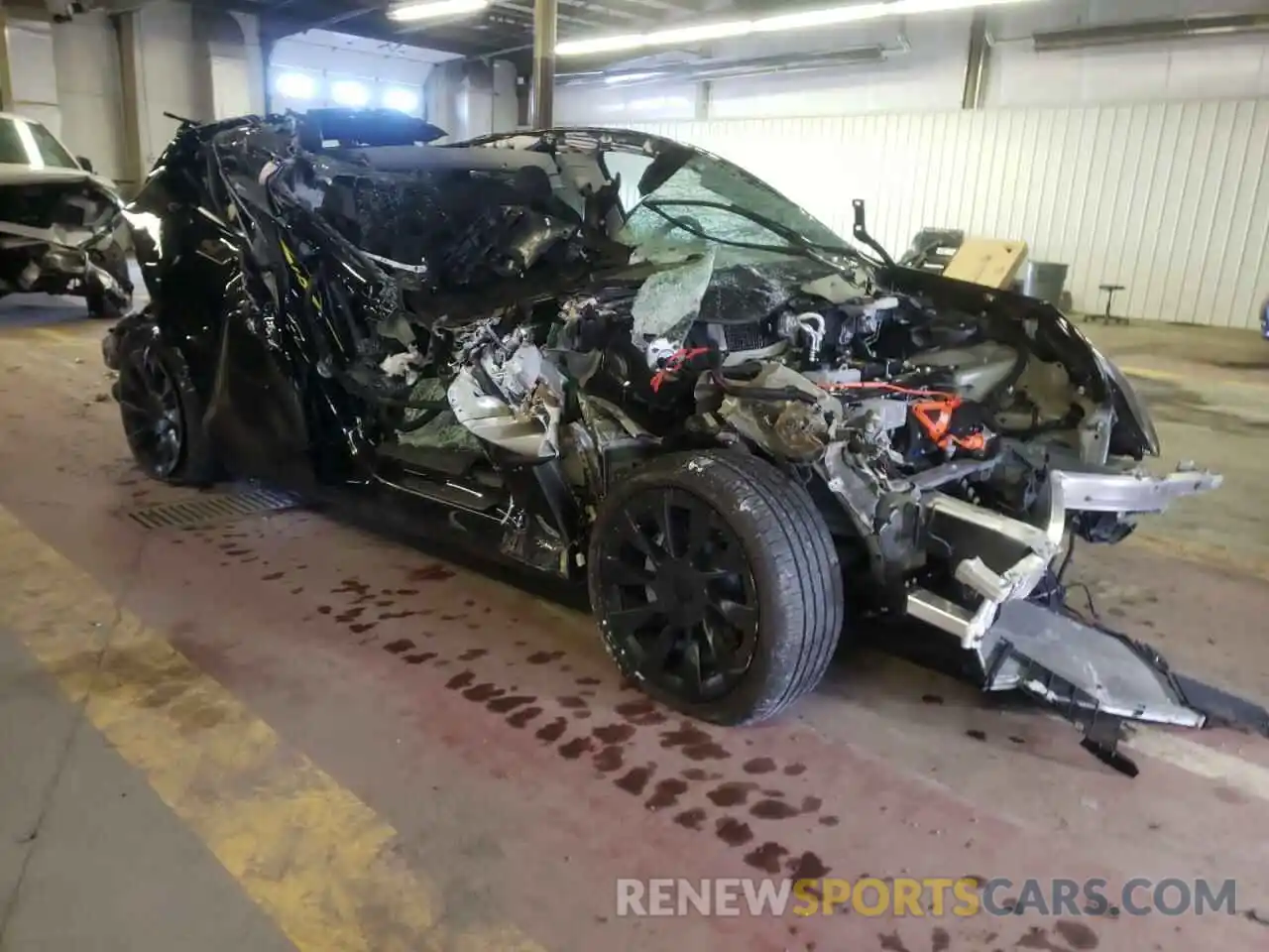 1 Photograph of a damaged car 5YJYGDEE6MF120581 TESLA MODEL Y 2021