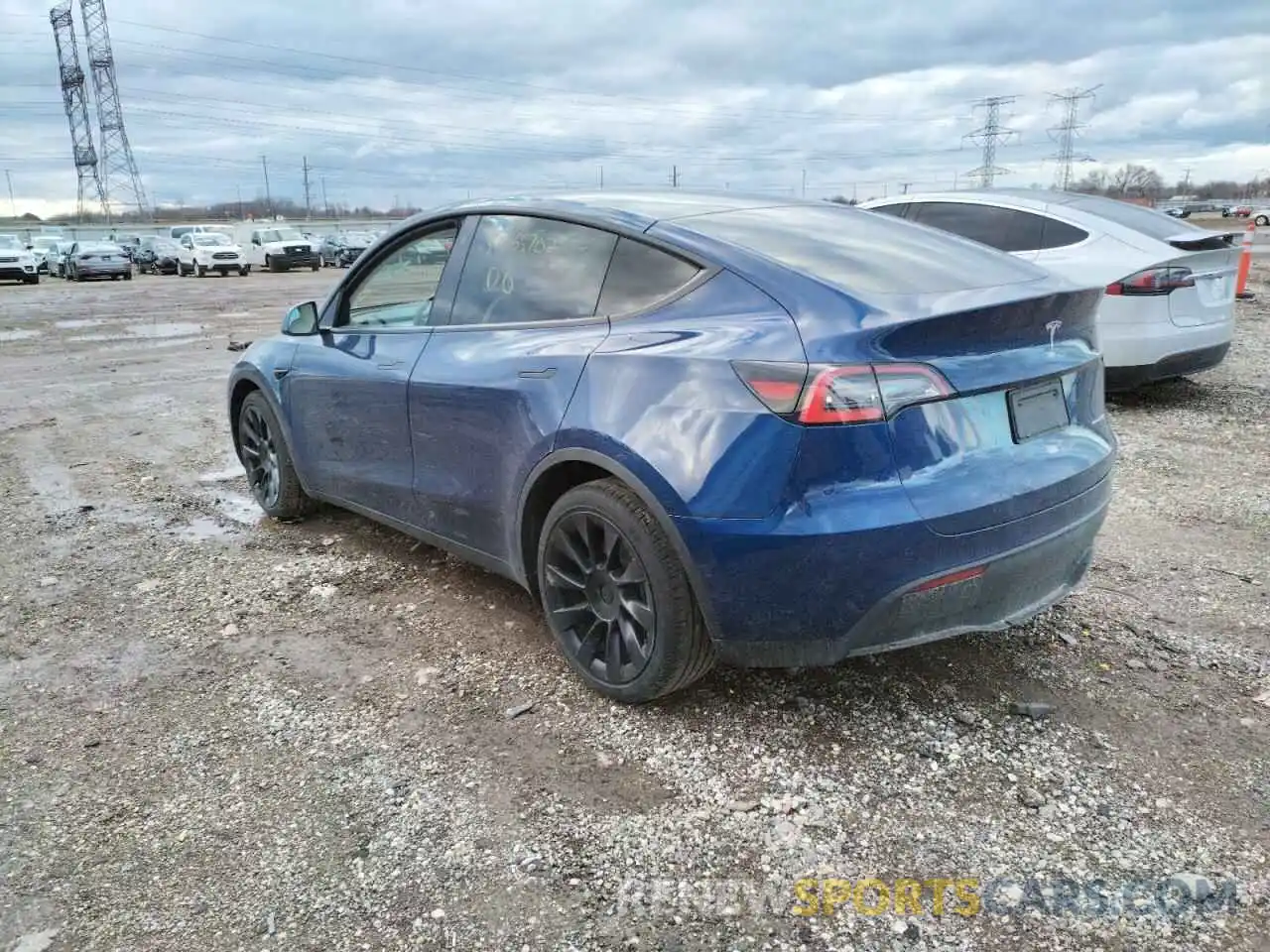 3 Фотография поврежденного автомобиля 5YJYGDEE6MF122816 TESLA MODEL Y 2021