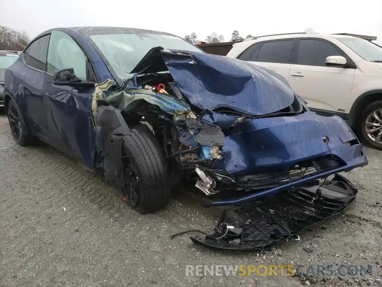 1 Photograph of a damaged car 5YJYGDEE6MF126025 TESLA MODEL Y 2021