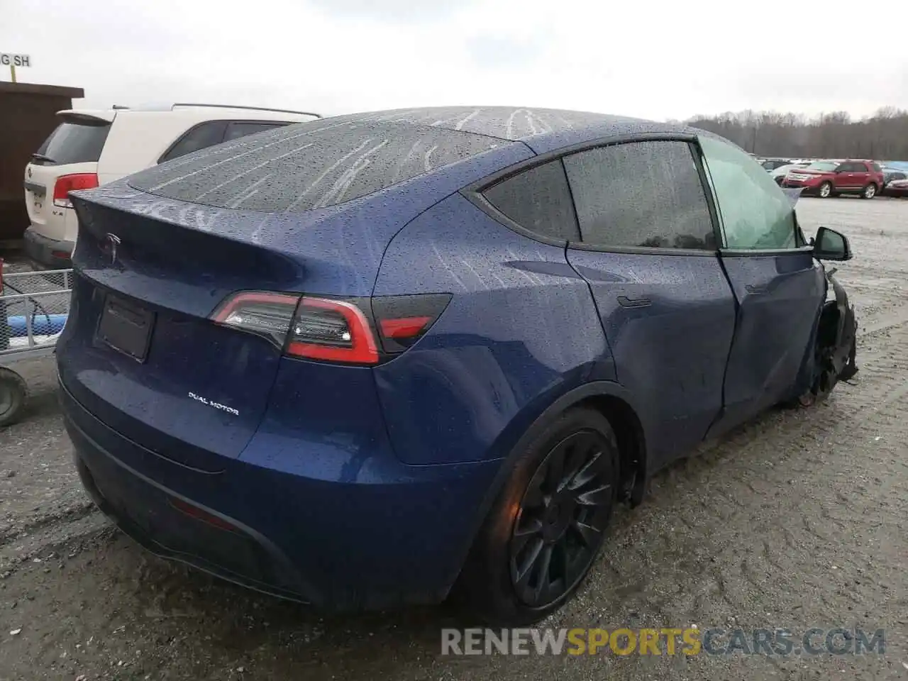 4 Фотография поврежденного автомобиля 5YJYGDEE6MF126025 TESLA MODEL Y 2021