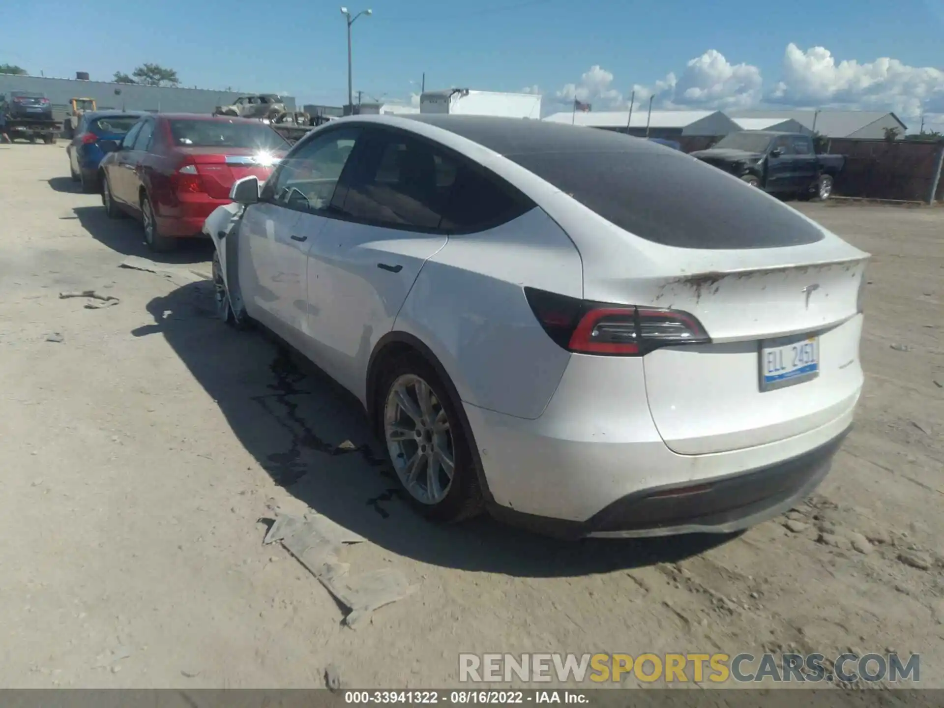 3 Photograph of a damaged car 5YJYGDEE6MF130544 TESLA MODEL Y 2021