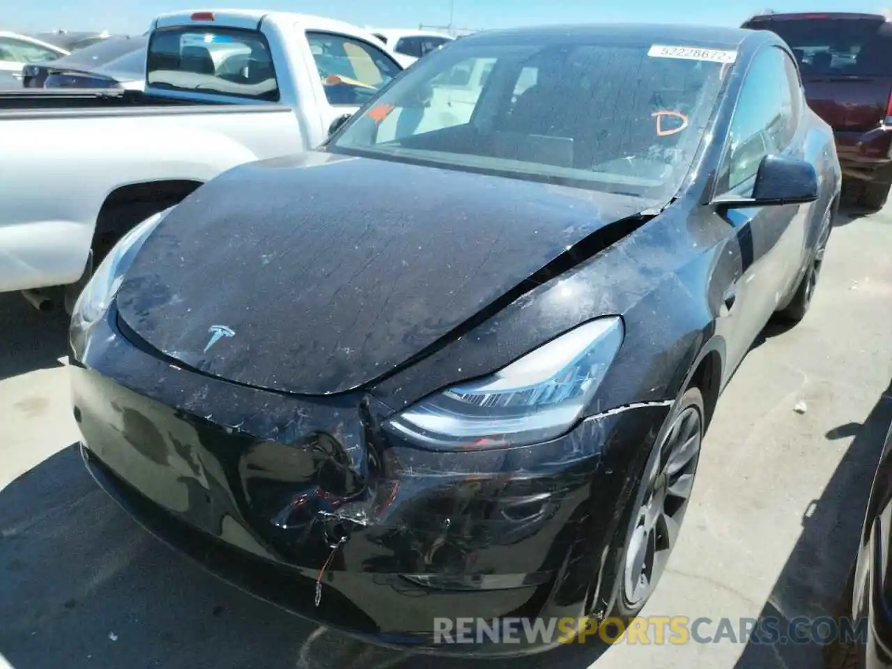 2 Photograph of a damaged car 5YJYGDEE6MF161292 TESLA MODEL Y 2021