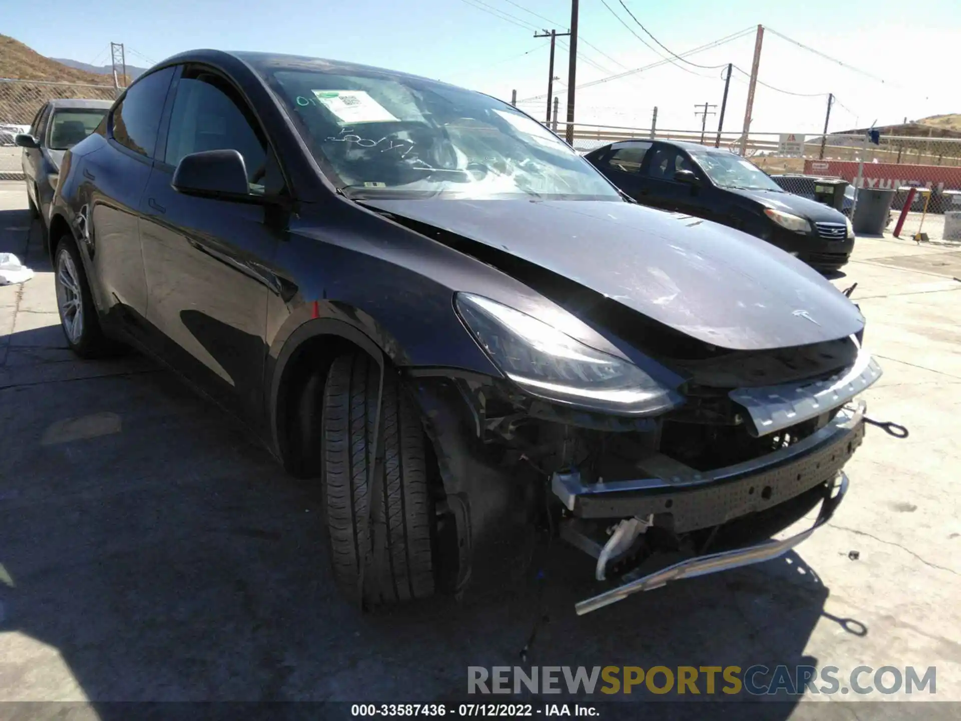 1 Photograph of a damaged car 5YJYGDEE6MF181901 TESLA MODEL Y 2021