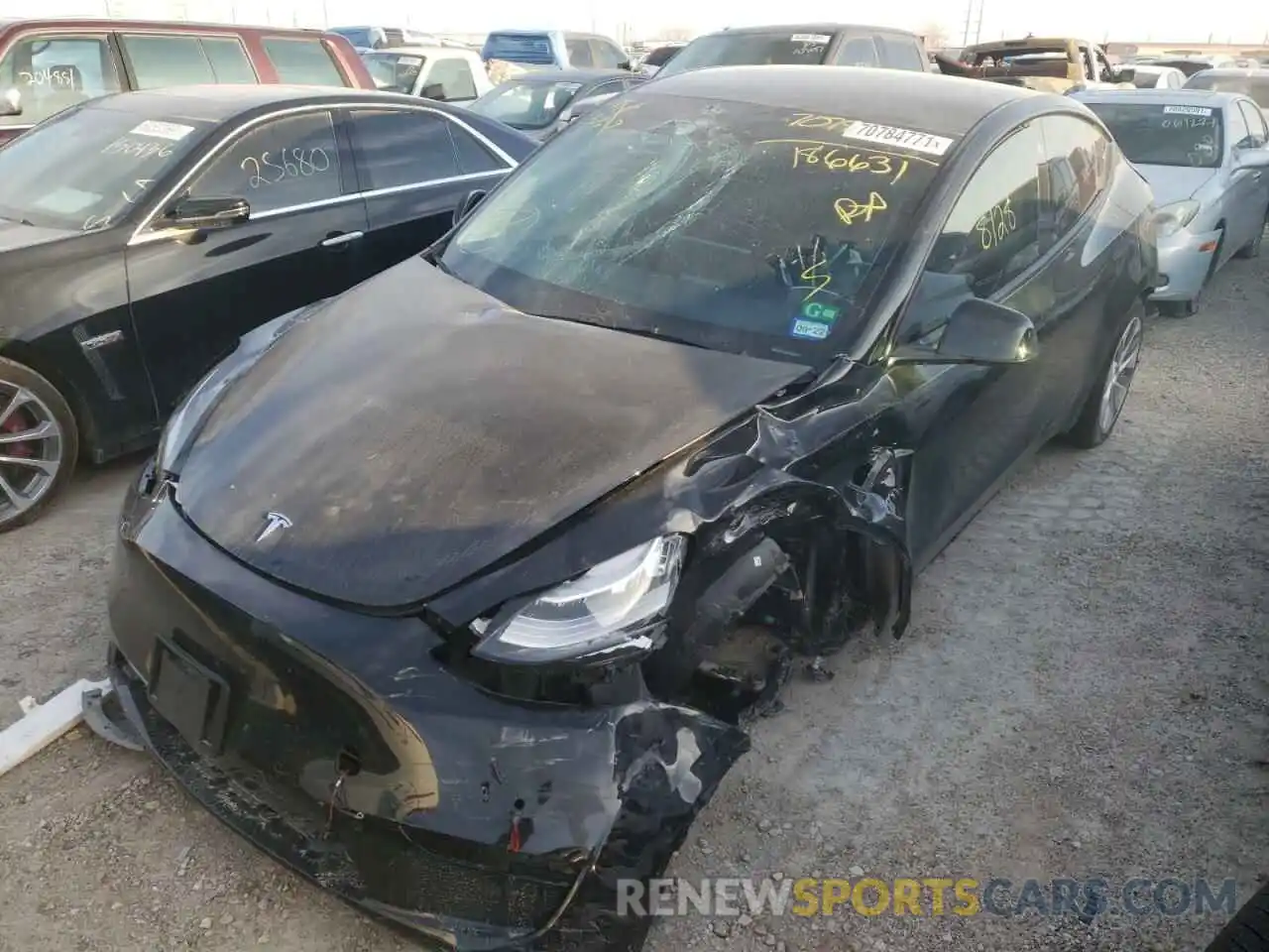 2 Photograph of a damaged car 5YJYGDEE6MF186631 TESLA MODEL Y 2021