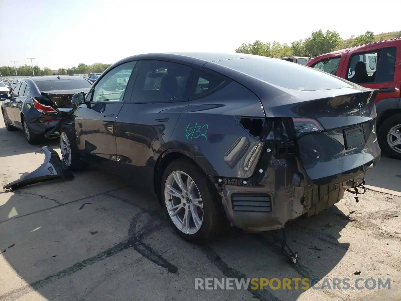 3 Photograph of a damaged car 5YJYGDEE6MF190436 TESLA MODEL Y 2021