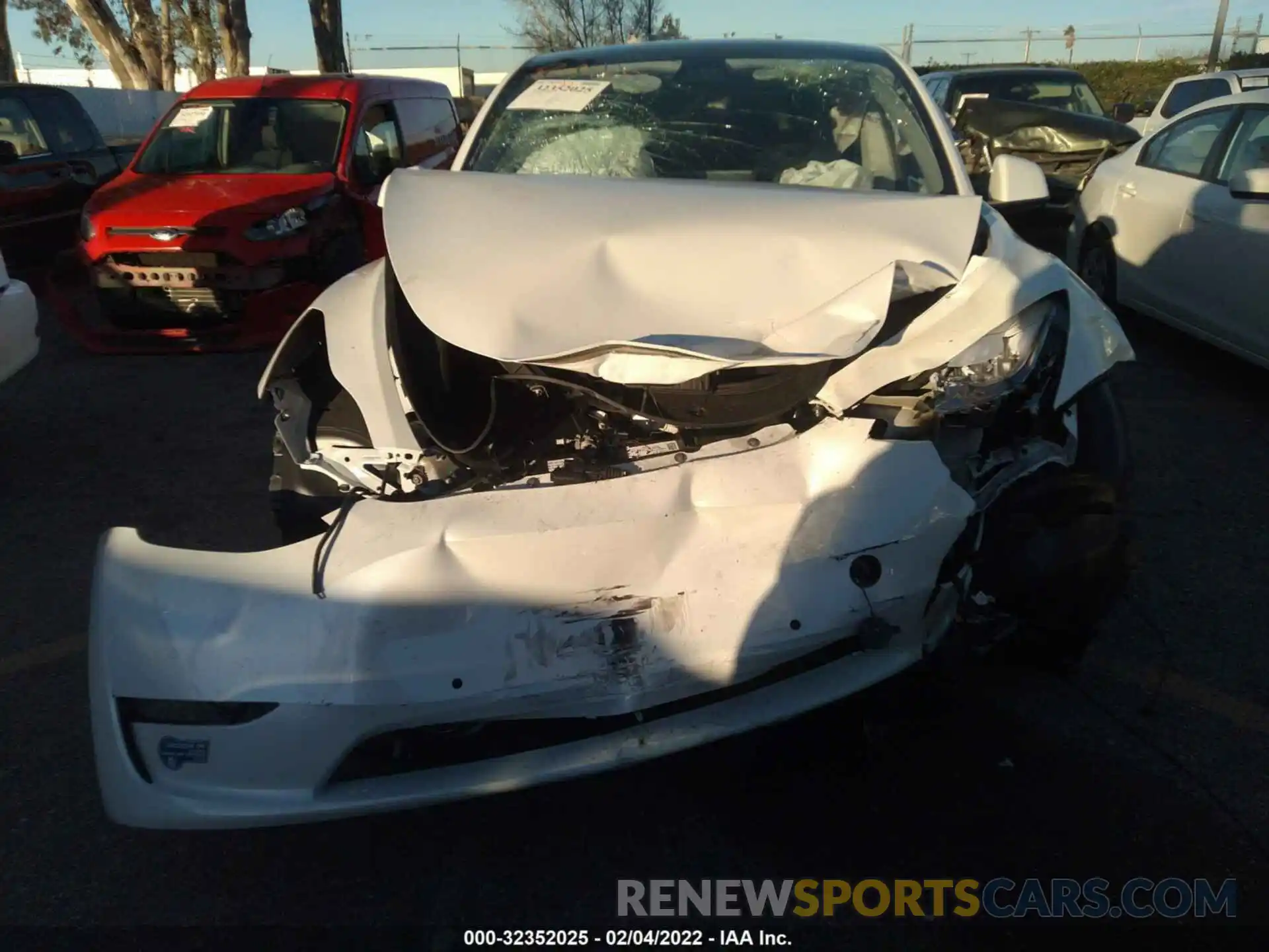 6 Photograph of a damaged car 5YJYGDEE6MF190792 TESLA MODEL Y 2021